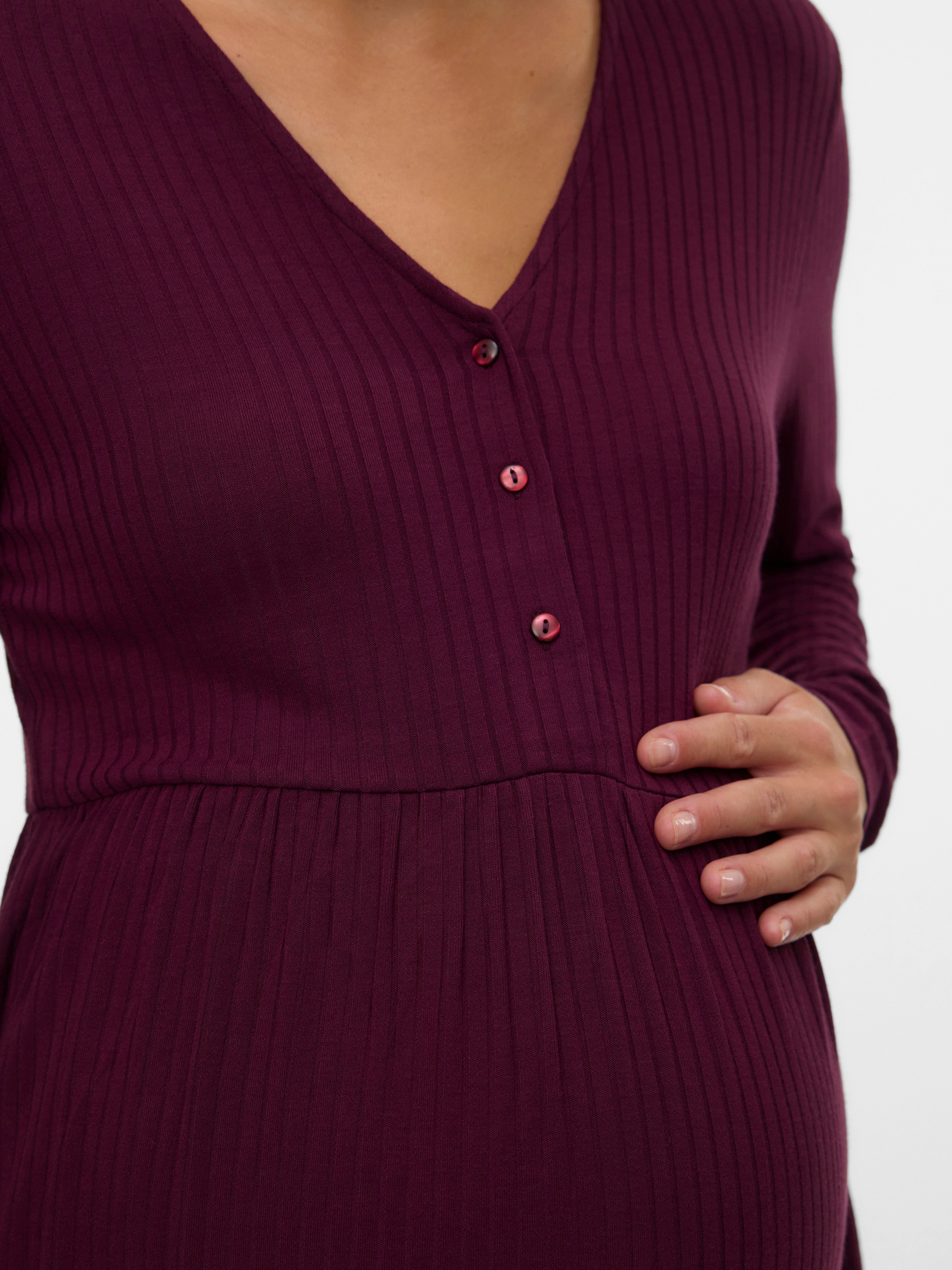 VERO MODA® Regular Fit V-Neck Top