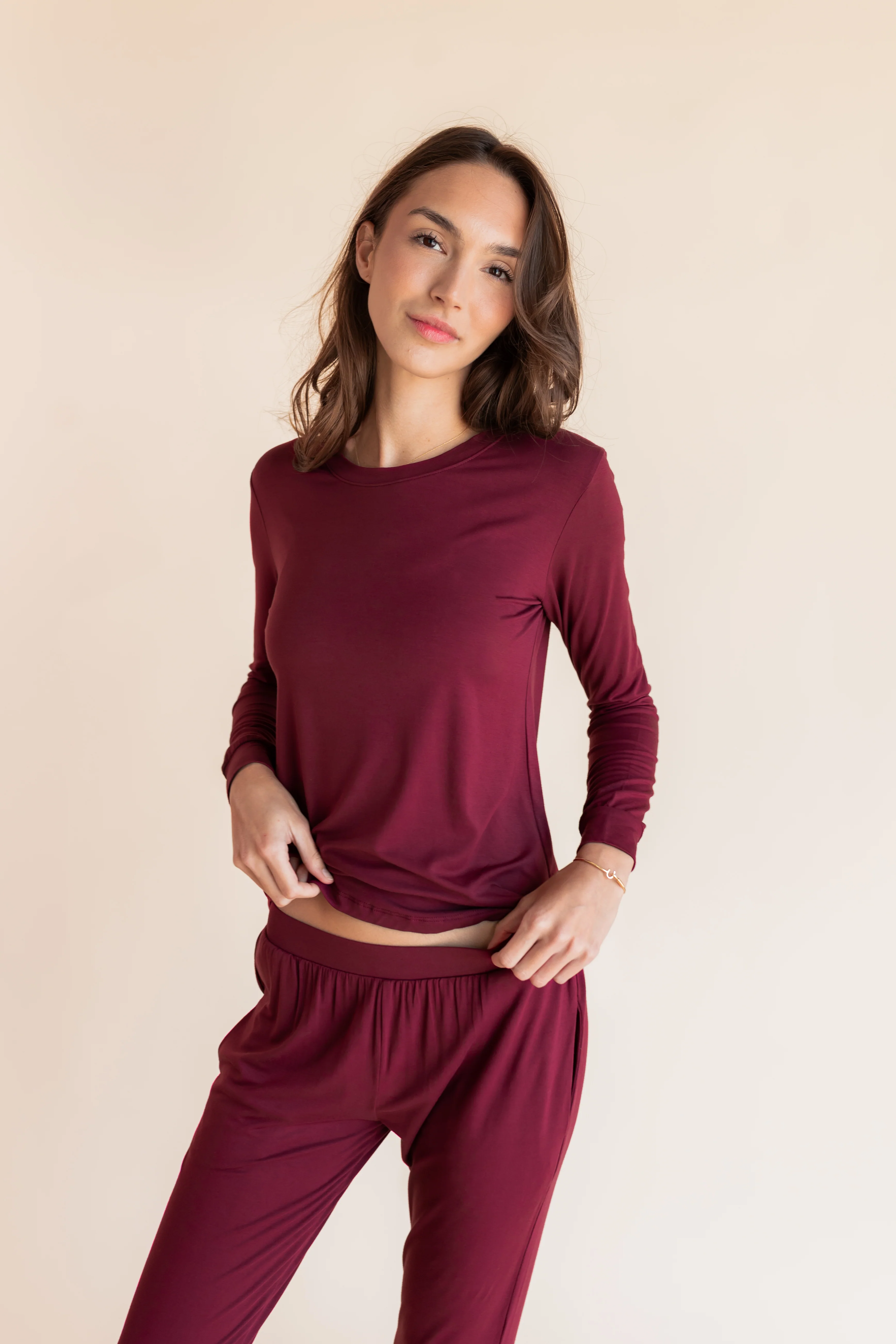 Women's Jogger Pajama Set in Burgundy