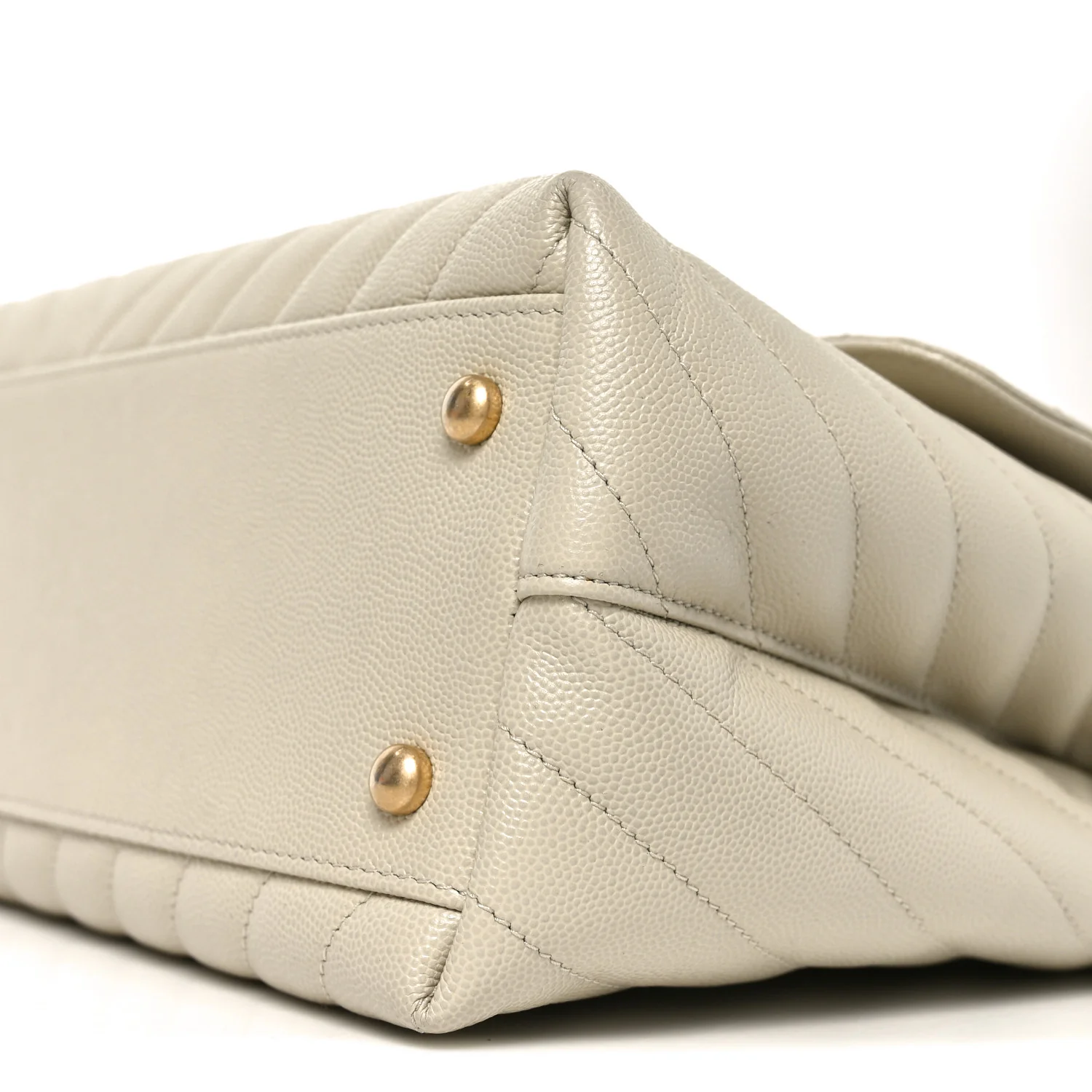 Caviar Chevron Quilted Medium Coco Handle Flap White