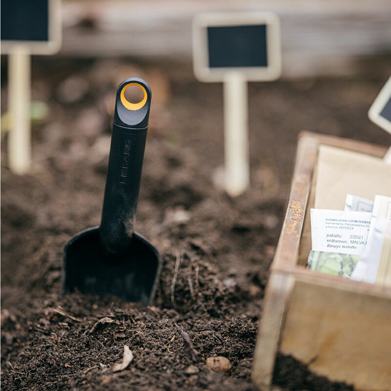 Solid™ plantespade 28,2 cm svart