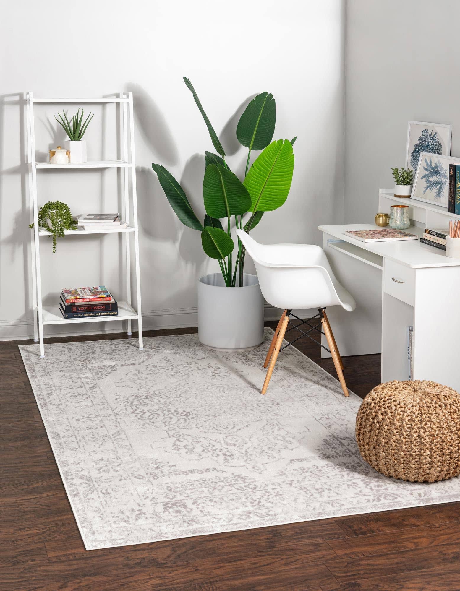 Unique Loom 4' x 6' Oxford Rug