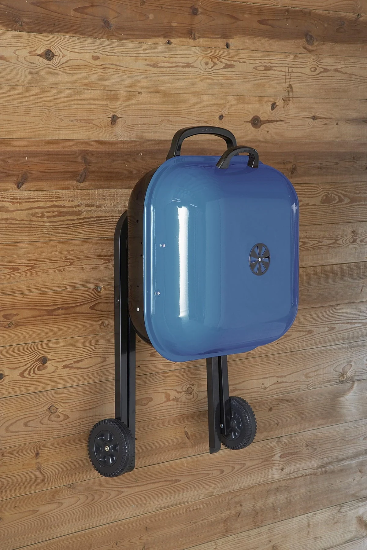 Walk-A-Bout Portable Charcoal Grill in Blue - Image 3