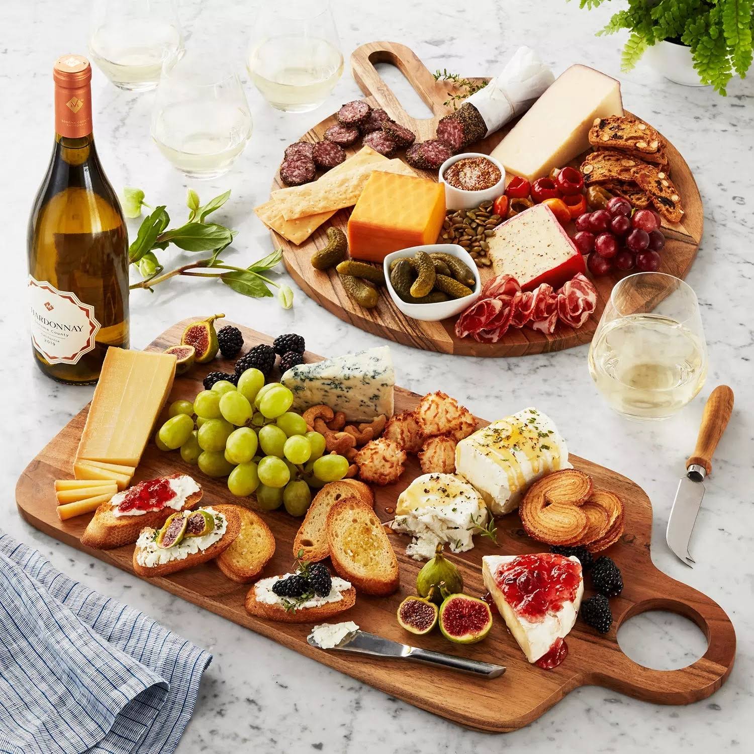 Member's Mark Acacia Wood Charcuterie Boards Set of 2