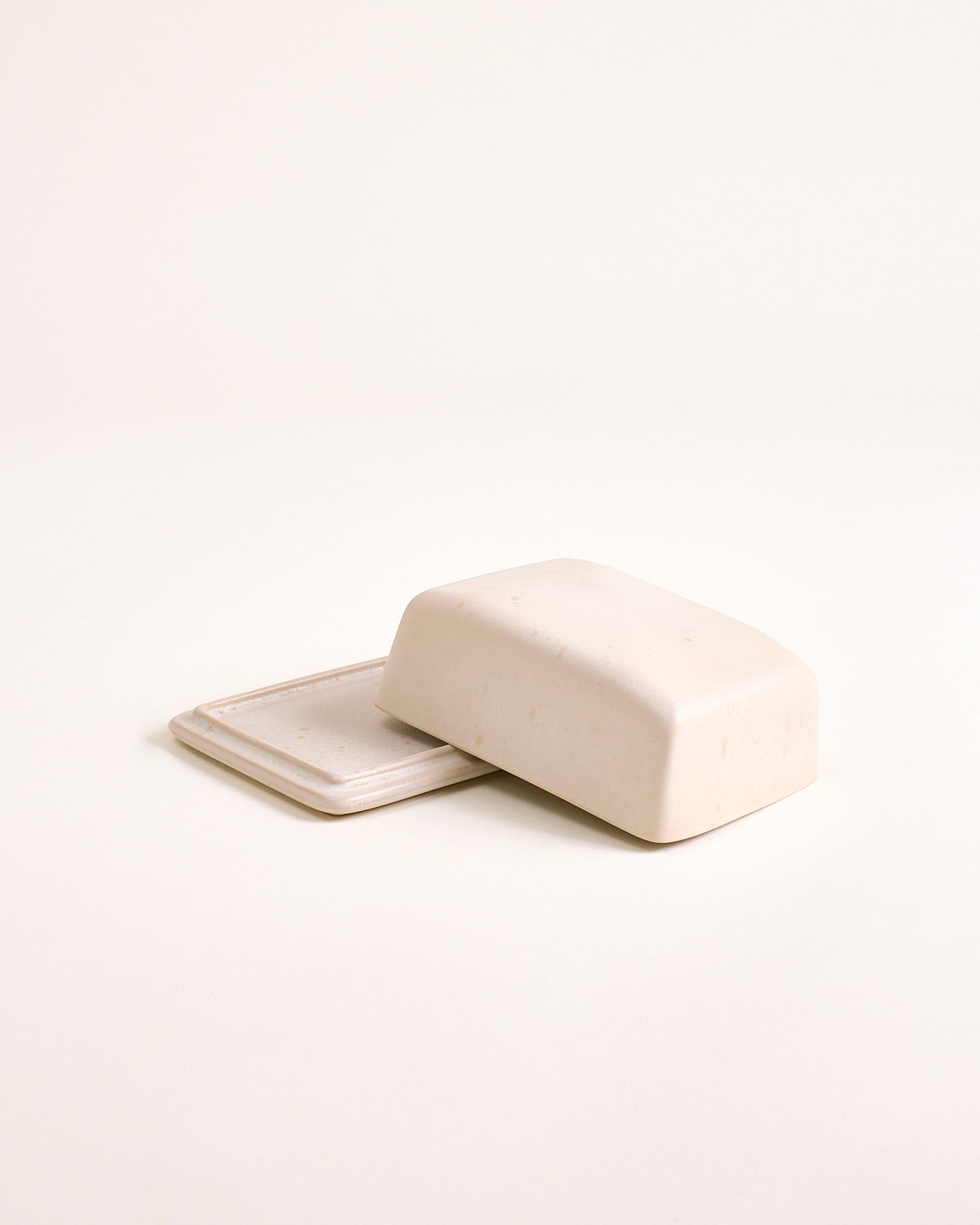 SINTRA - BUTTER DISH SAND