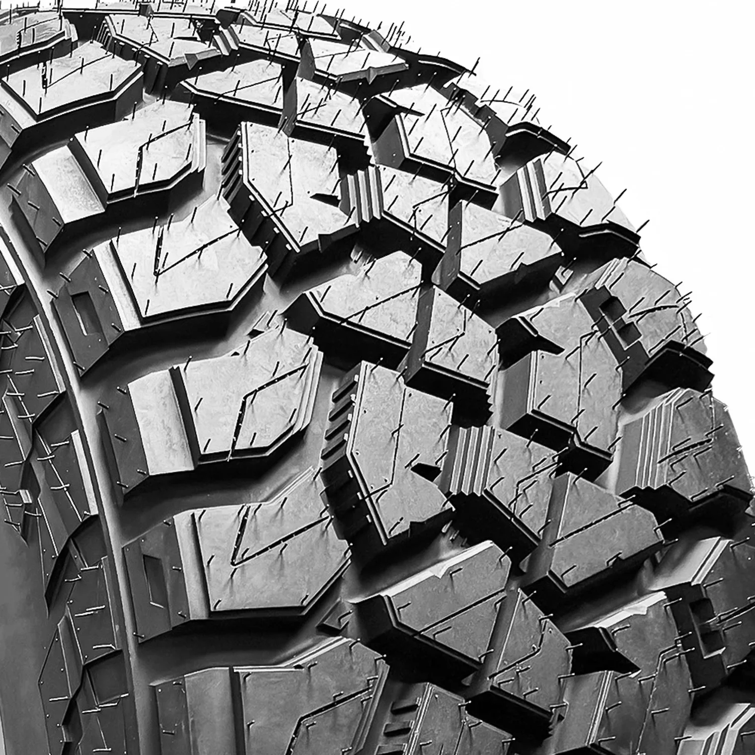 Mastertrack Badlands RT 285/70R17 121/118Q E 10 Ply R/T Rugged Terrain Light Truck Tire
