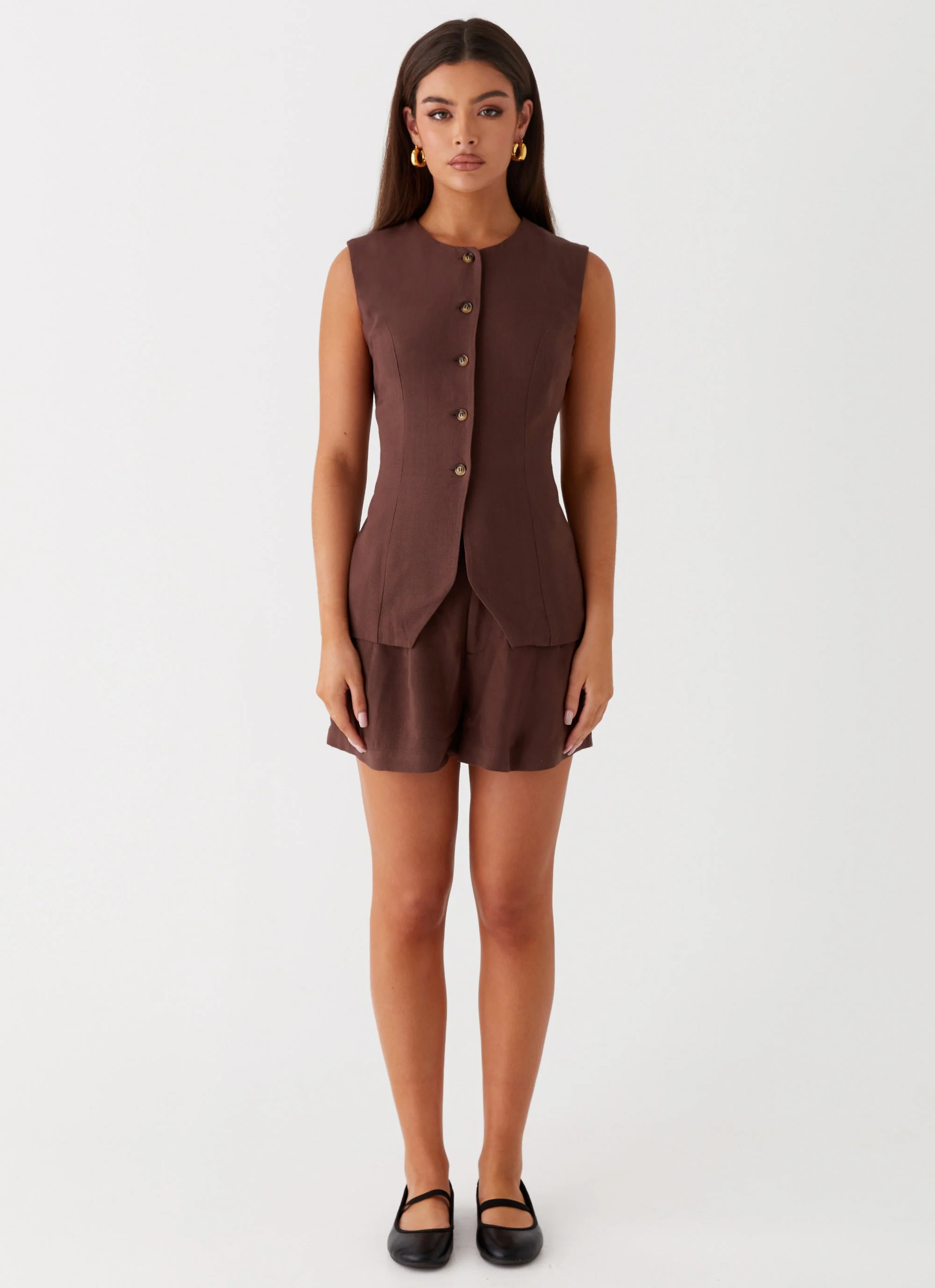 Born For Bordeaux Linen Shorts - Brown