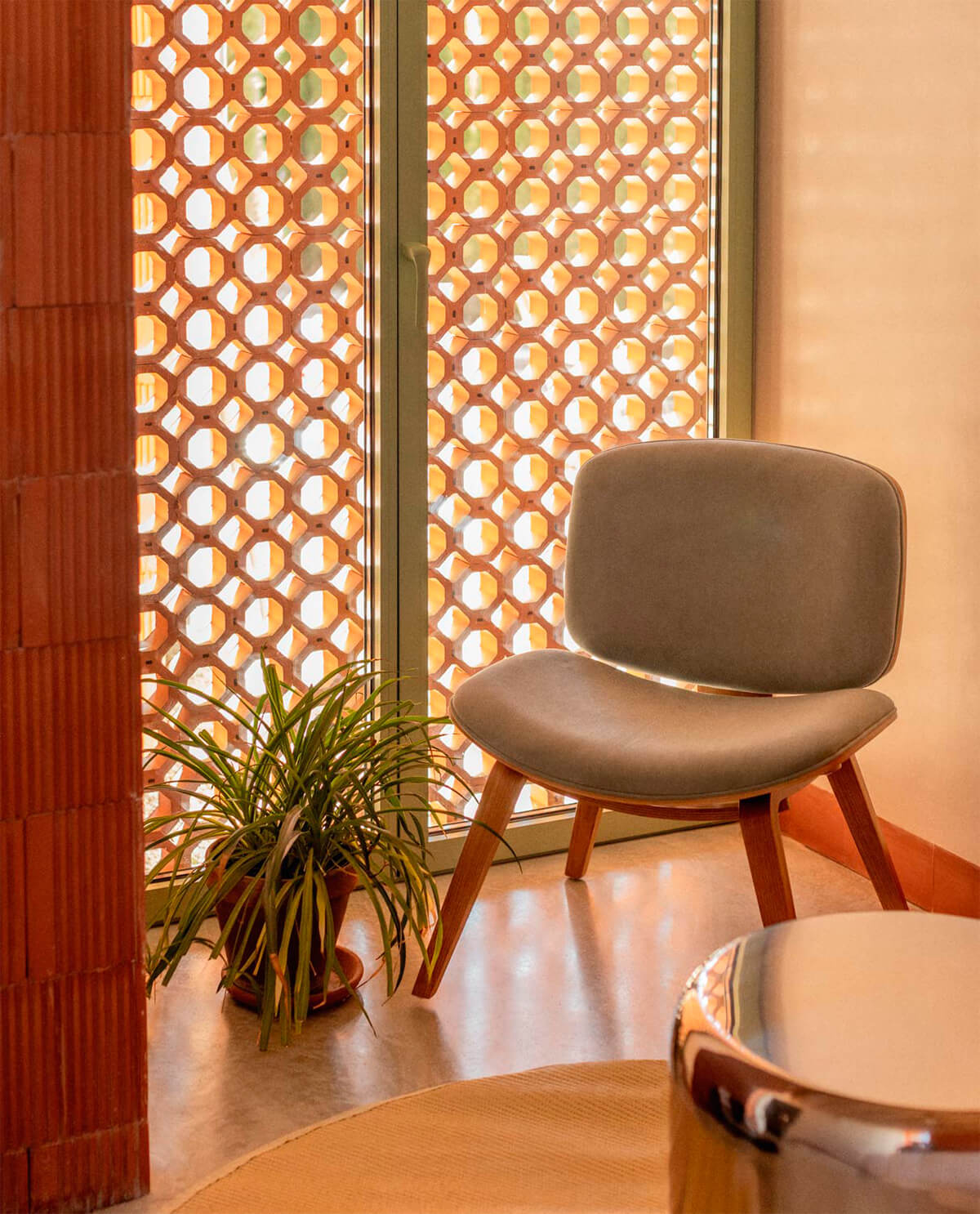 Praga - Sillón de Madera y Tela Praga