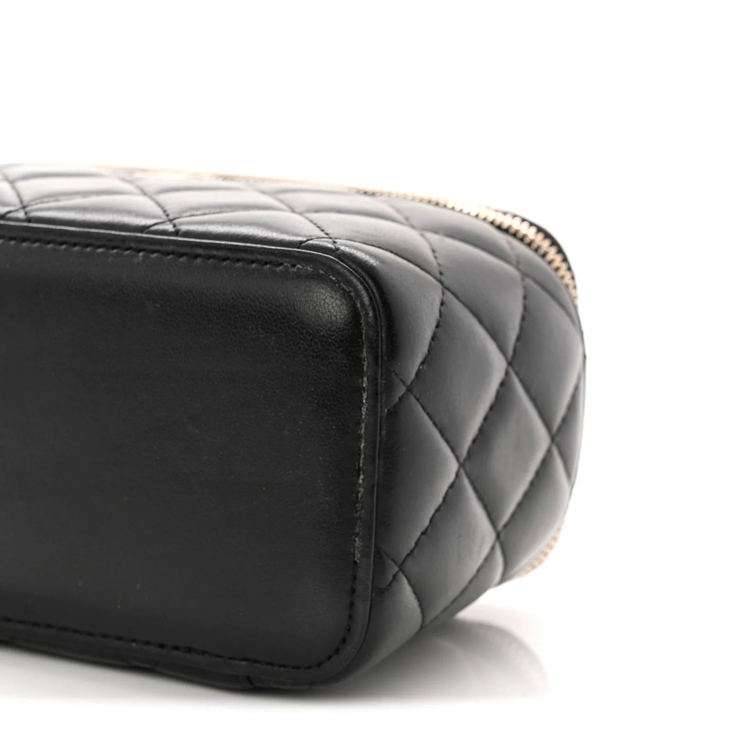Lambskin Quilted Small Vanity Case With Chain Black