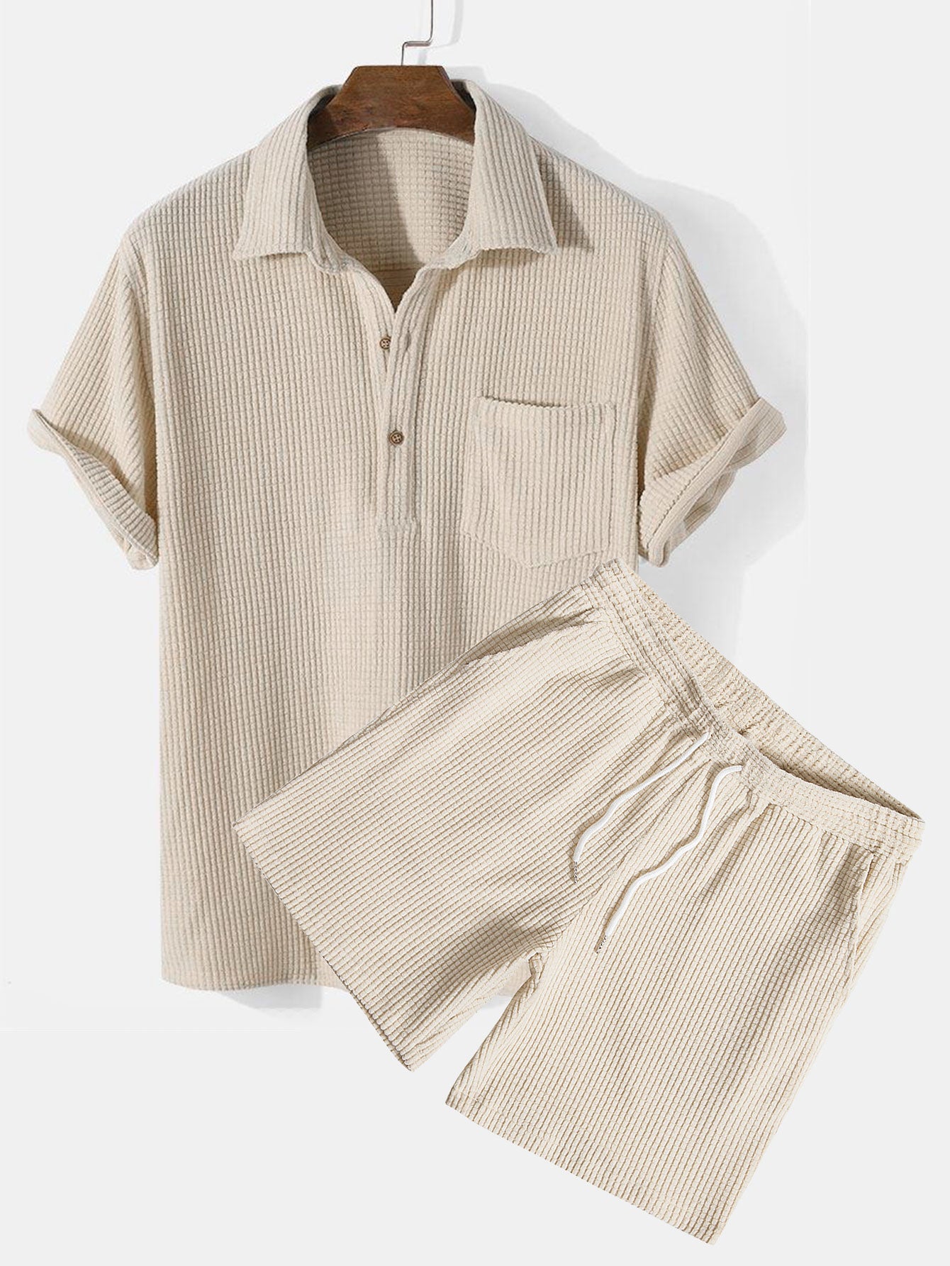 Polo et short gaufrés