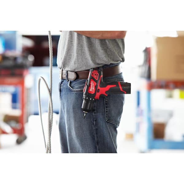 M12 12V Lithium Ion Cordless 3/8 in Drill/Driver Kit with Two 1 5 Ah Batteries, Charger and Tool Bag Image 5