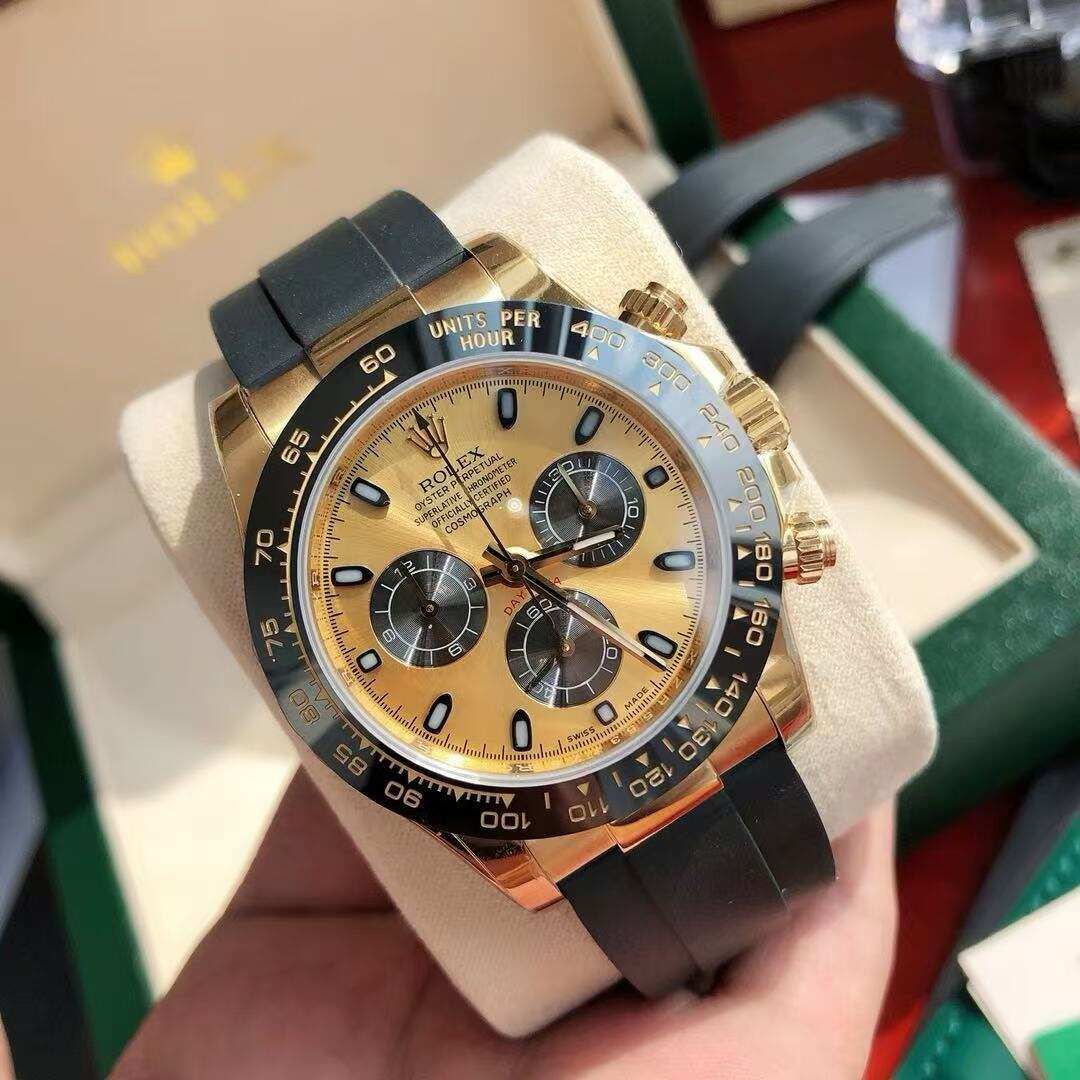 デイトナ 40MM時計 ゴールドの文字盤 ゴールドのケース ラバーストラップ