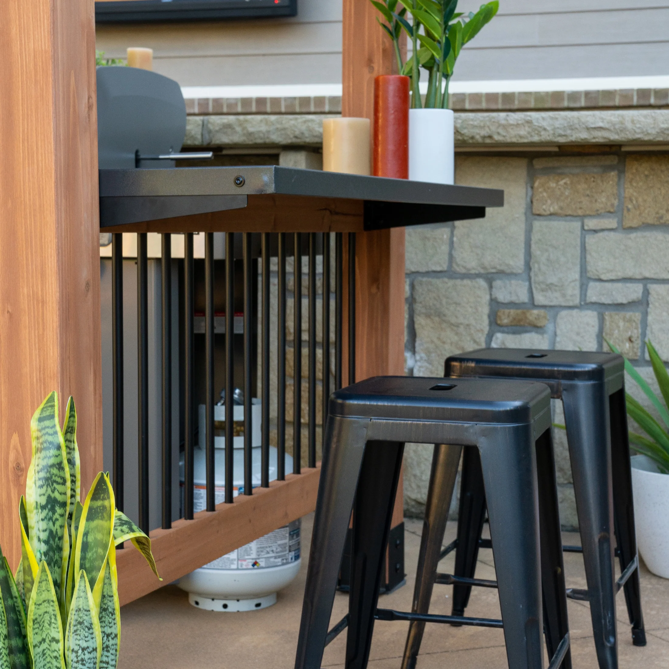 Saxony XL 12'x6' Cedar Grill Gazebo, Galvanized Steel Roof, Bar Tops - Image 7