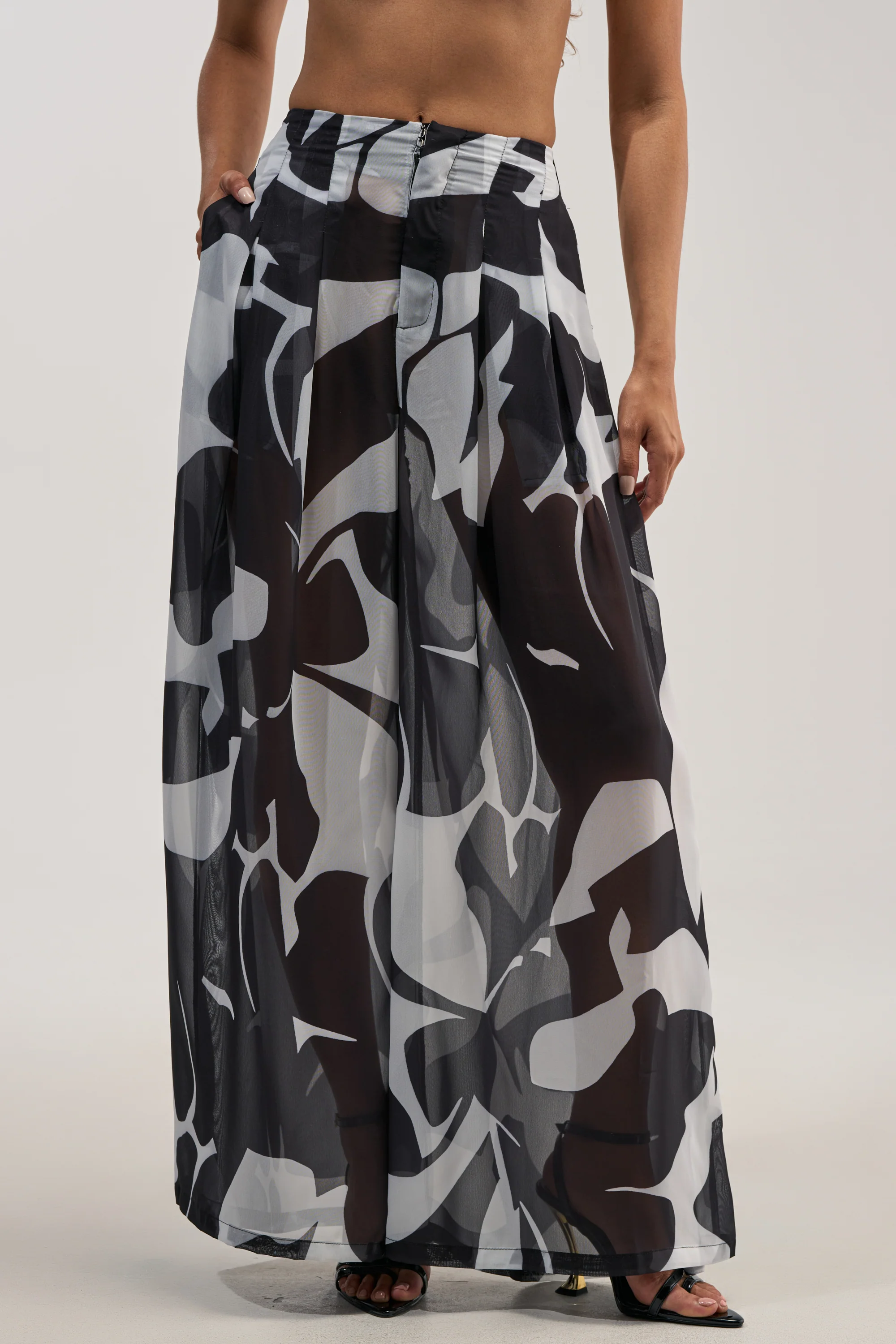 BAECATION CHIFFON WIDE LEG PANT - Akira Store