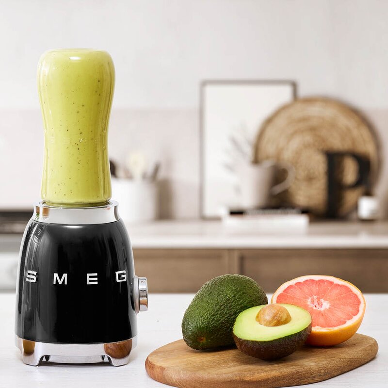 Smeg personal blender PBF00BLEU 0,6L svart