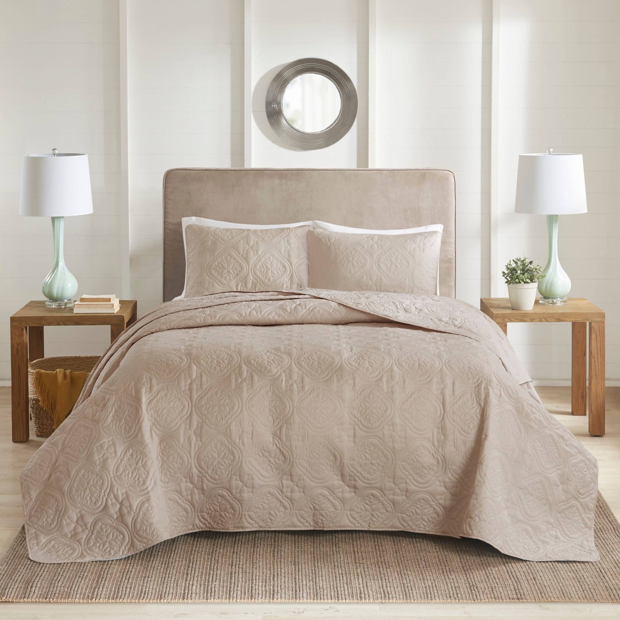 510 Design Oakley 3 Piece Reversible Bedspread Set Khaki King/Cal King