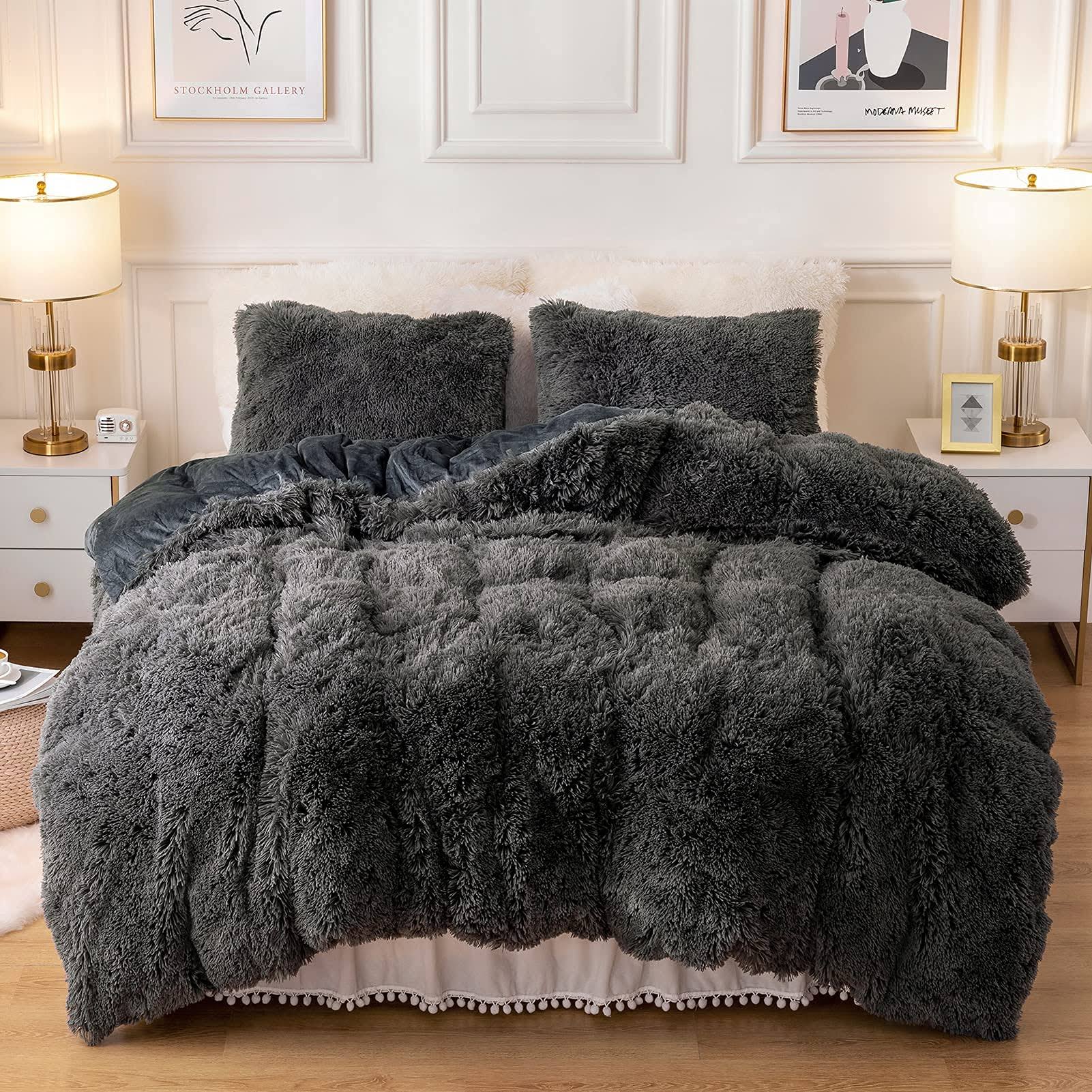 Dreamcountry Plush Fluffy Oeko-Tex Certified Luxury Ultra Soft Shaggy Crystal Velvet Bedding Set 3 Pieces(1 Duvet Cover + 2 Pillow Shams) Zipper