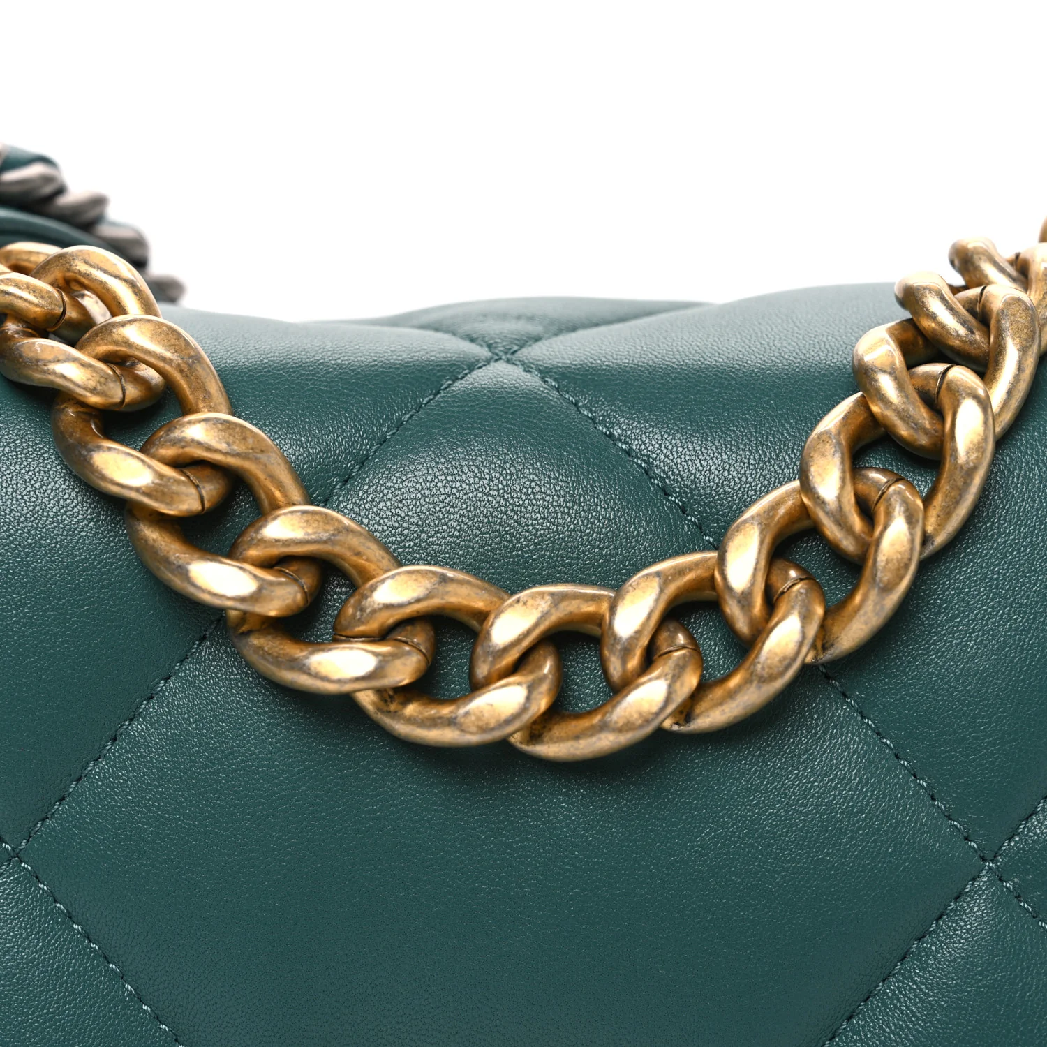Lambskin Quilted Medium Chanel 19 Flap Green