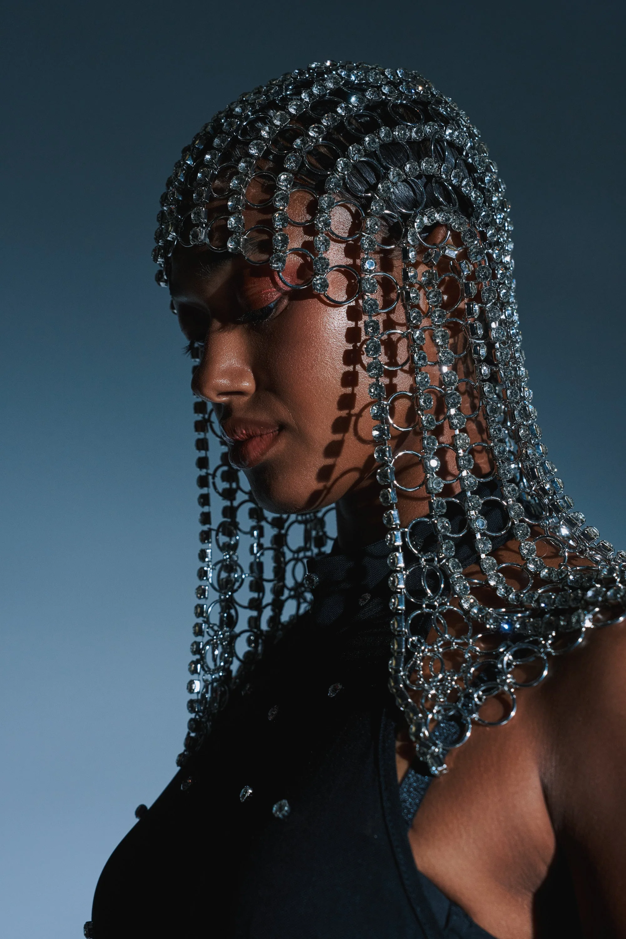 QUEEN SH*T BLING HEADPIECE - Akira Store