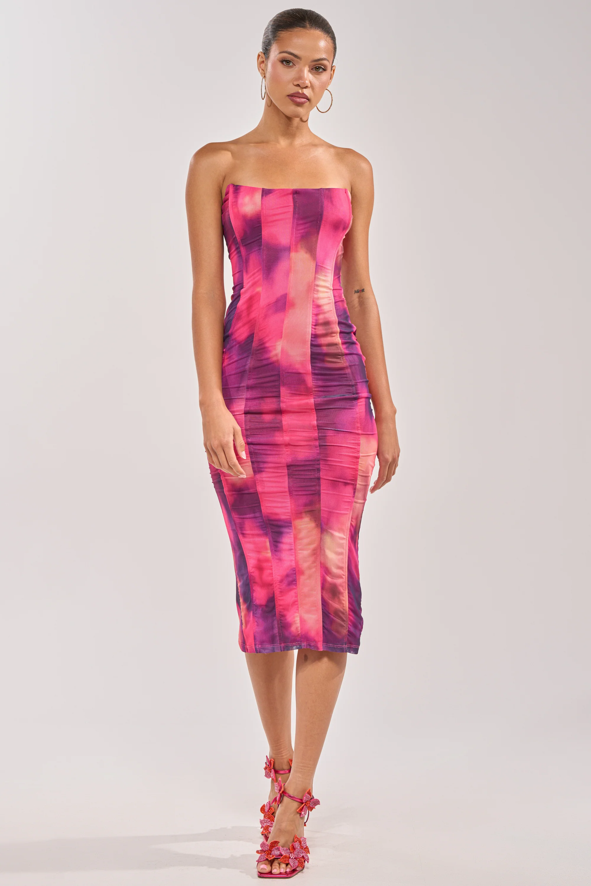 ROSE GARDEN MAXI DRESS IN PINK MULTI - Akira Store