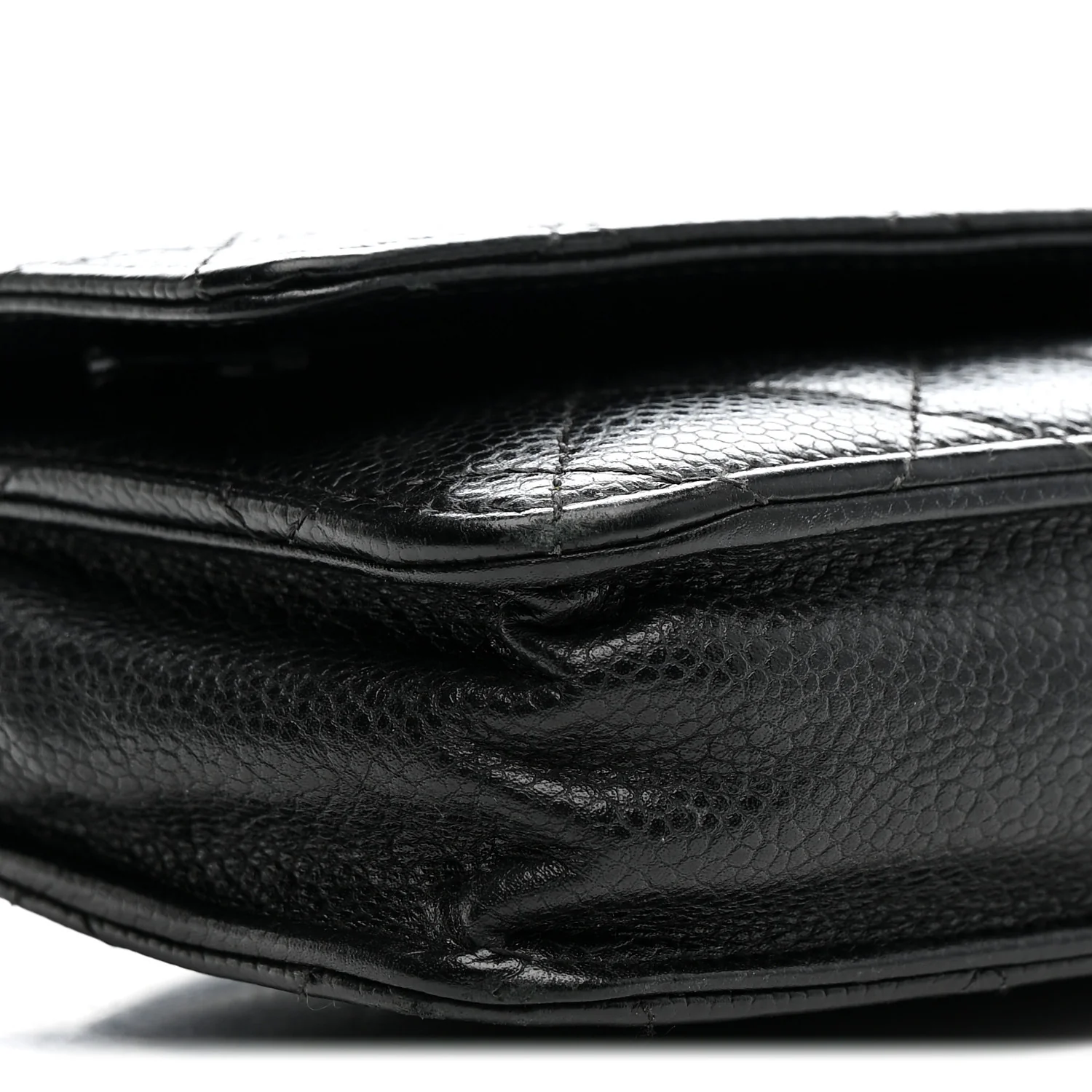 Caviar Quilted Wallet on Chain WOC Black