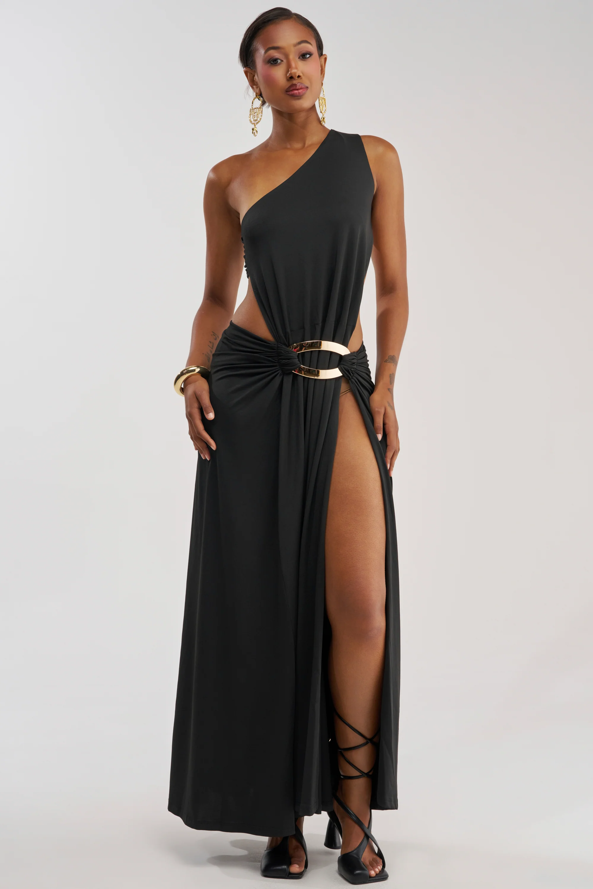 HEARTBREAKER ONE SHOULDER MAXI DRESS IN BLACK - Akira Store
