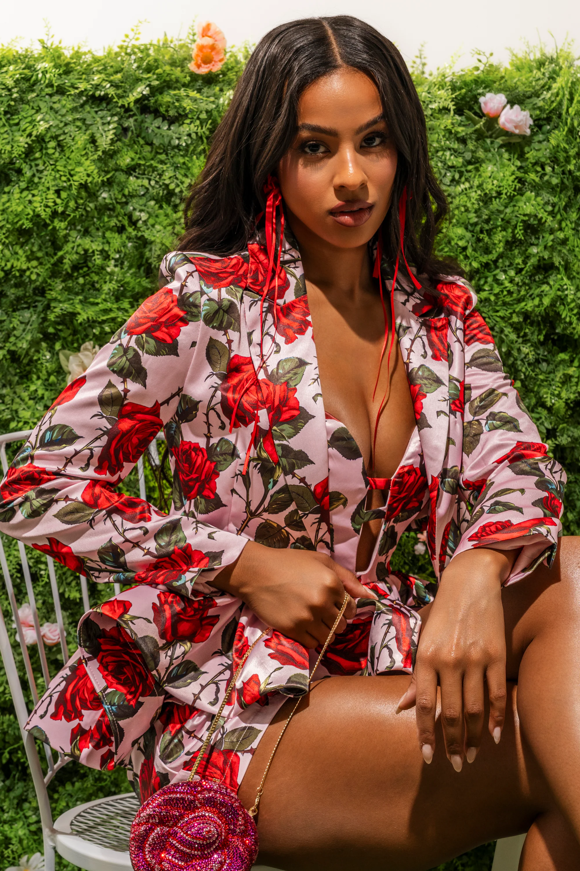 DOZEN ROSES SATIN BLAZER IN LIGHT PINK - Akira Store