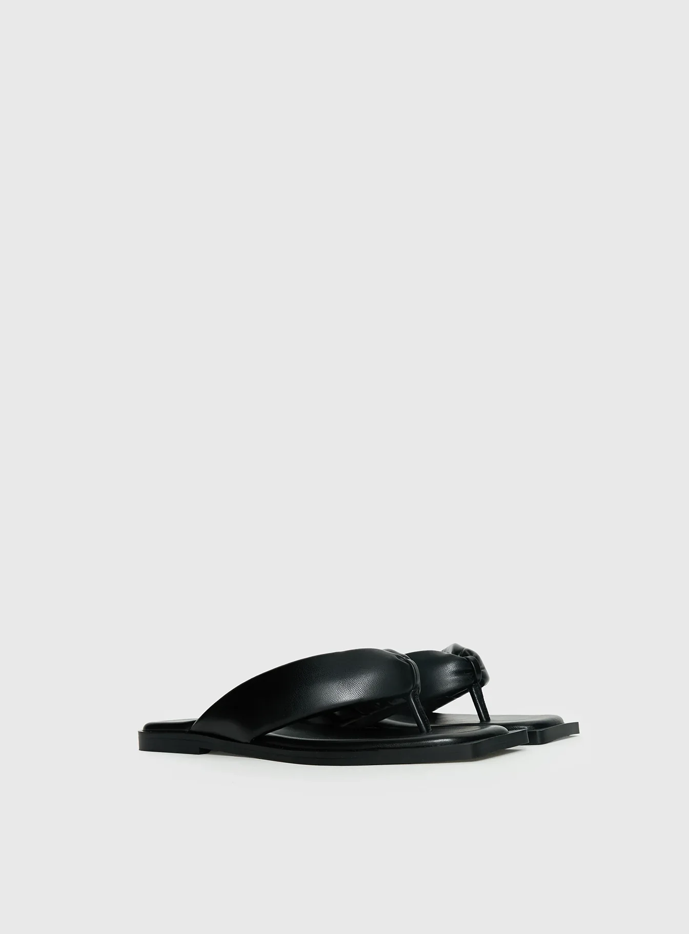 Rylin Puff Thong Sandals Black