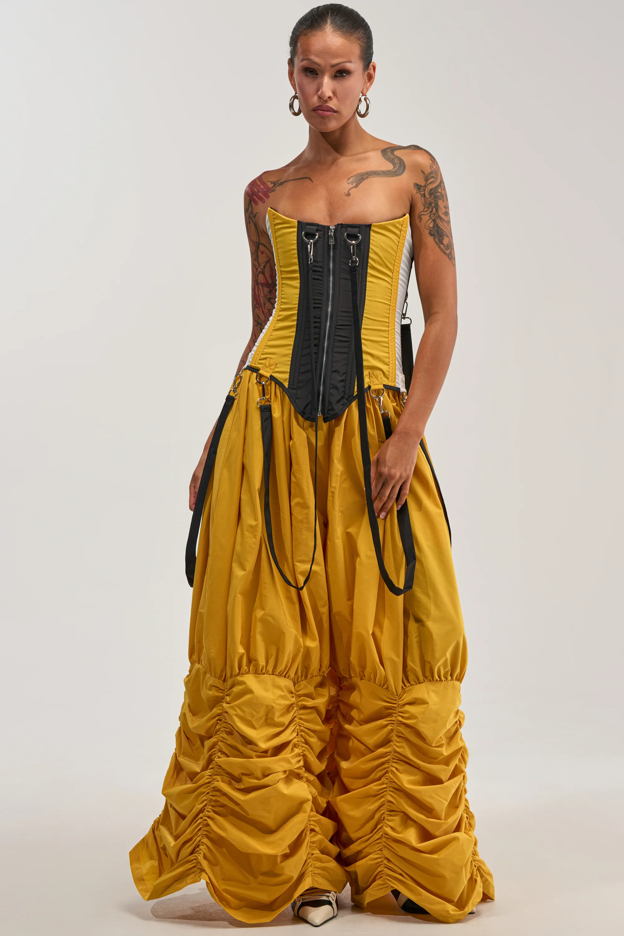 DON'T MIND ME RUCHED JOGGER IN YELLOW - Akira Store