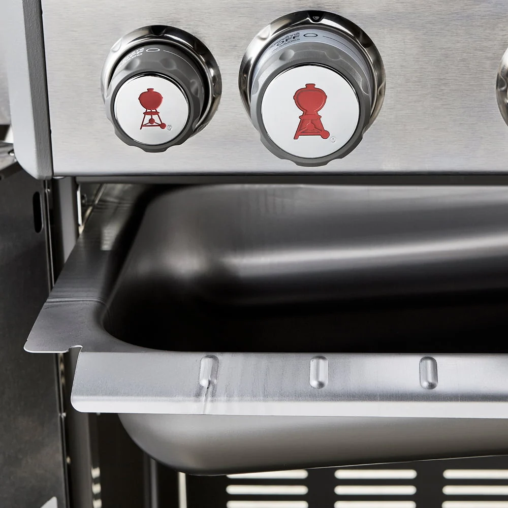 Weber Summit S 670 Liquid Propane Gas Grill Image 8