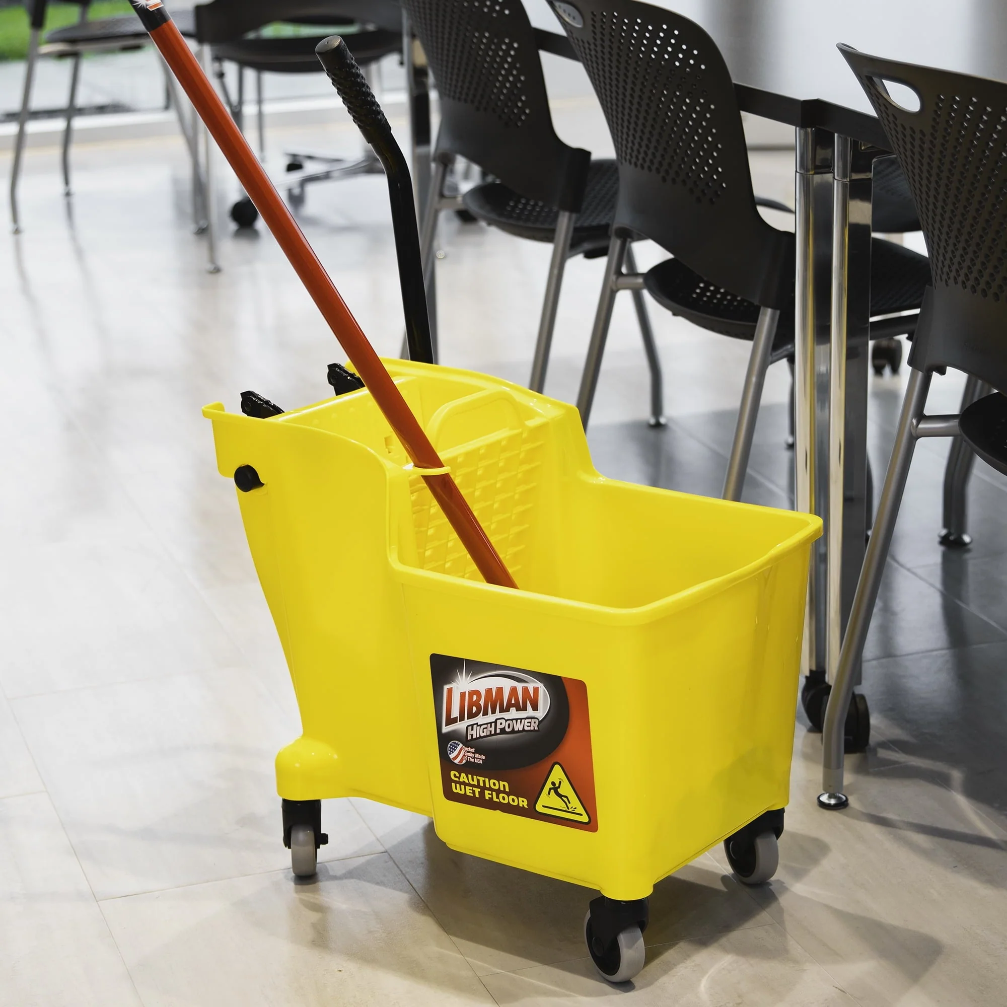 Yellow 32 Quart Mop Bucket and Wringer with Rubber Caster Wheels Image 4