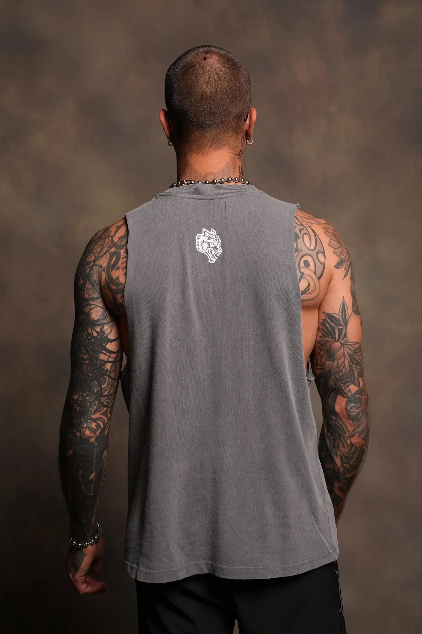 Dama De Las Rosas V2 Tommy Muscle Tee In Slate Gray