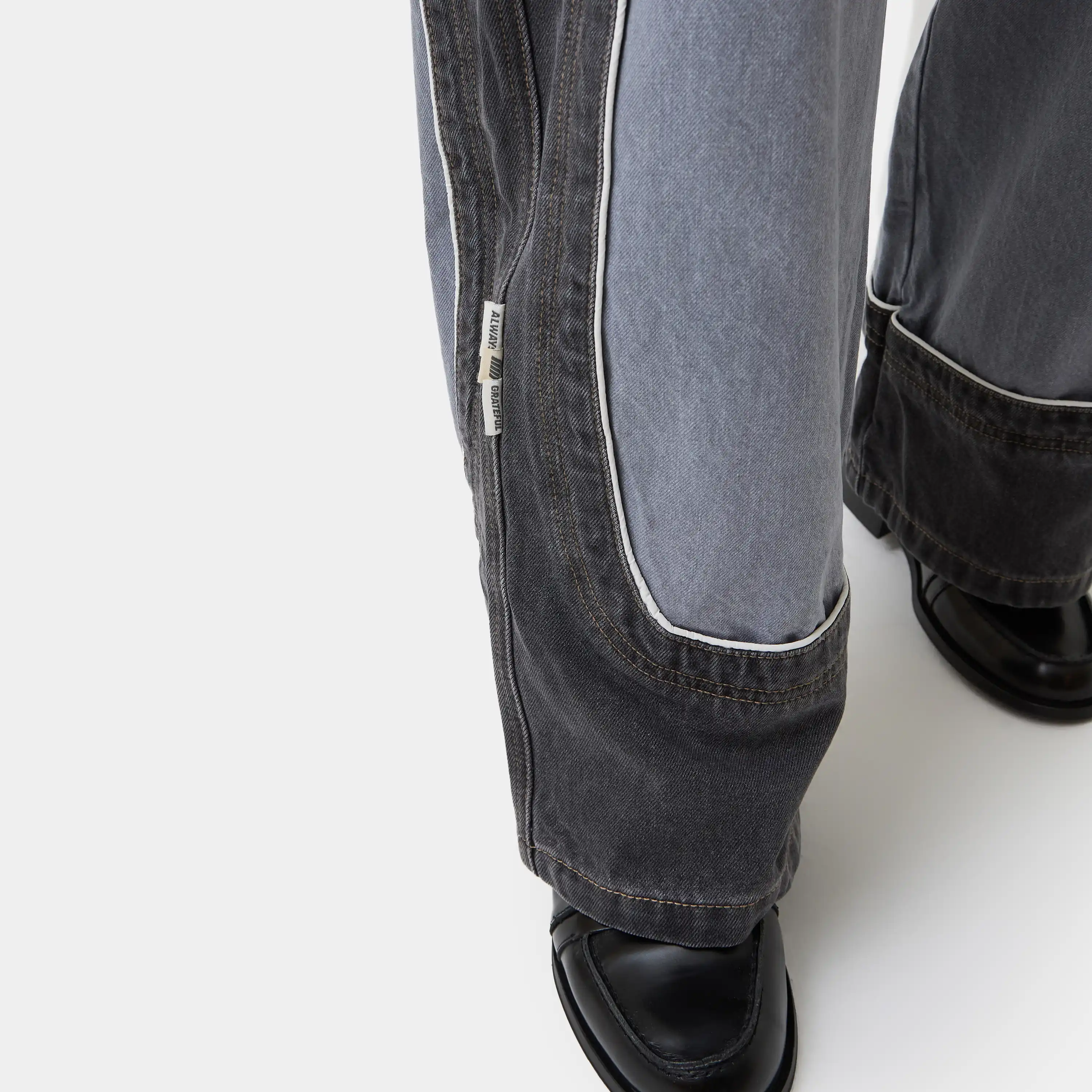 Dual Anthracite Pants