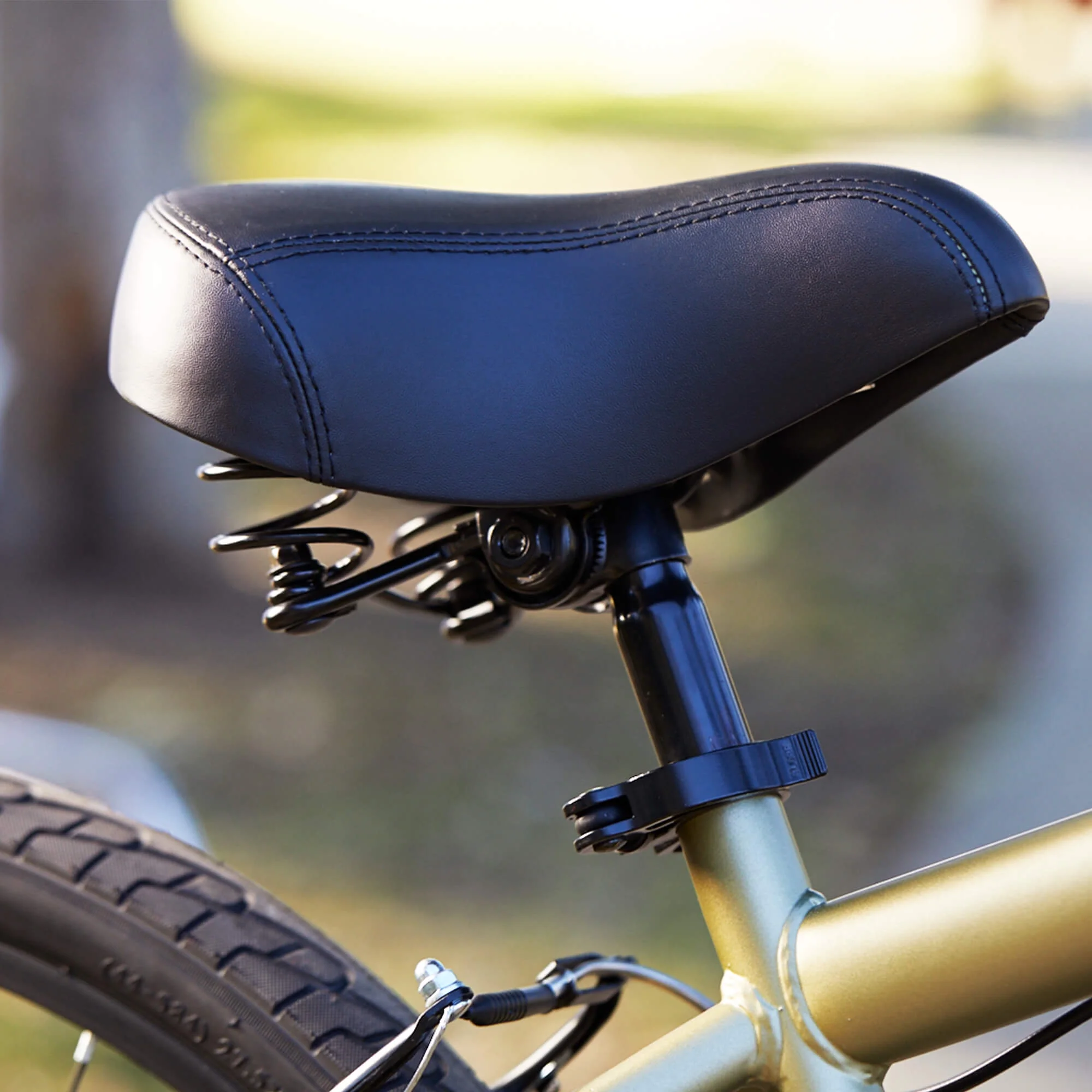 27.5" Parkside SE Men's Comfort Bike with Perfect Fit Frame, Green Sage - Image 5