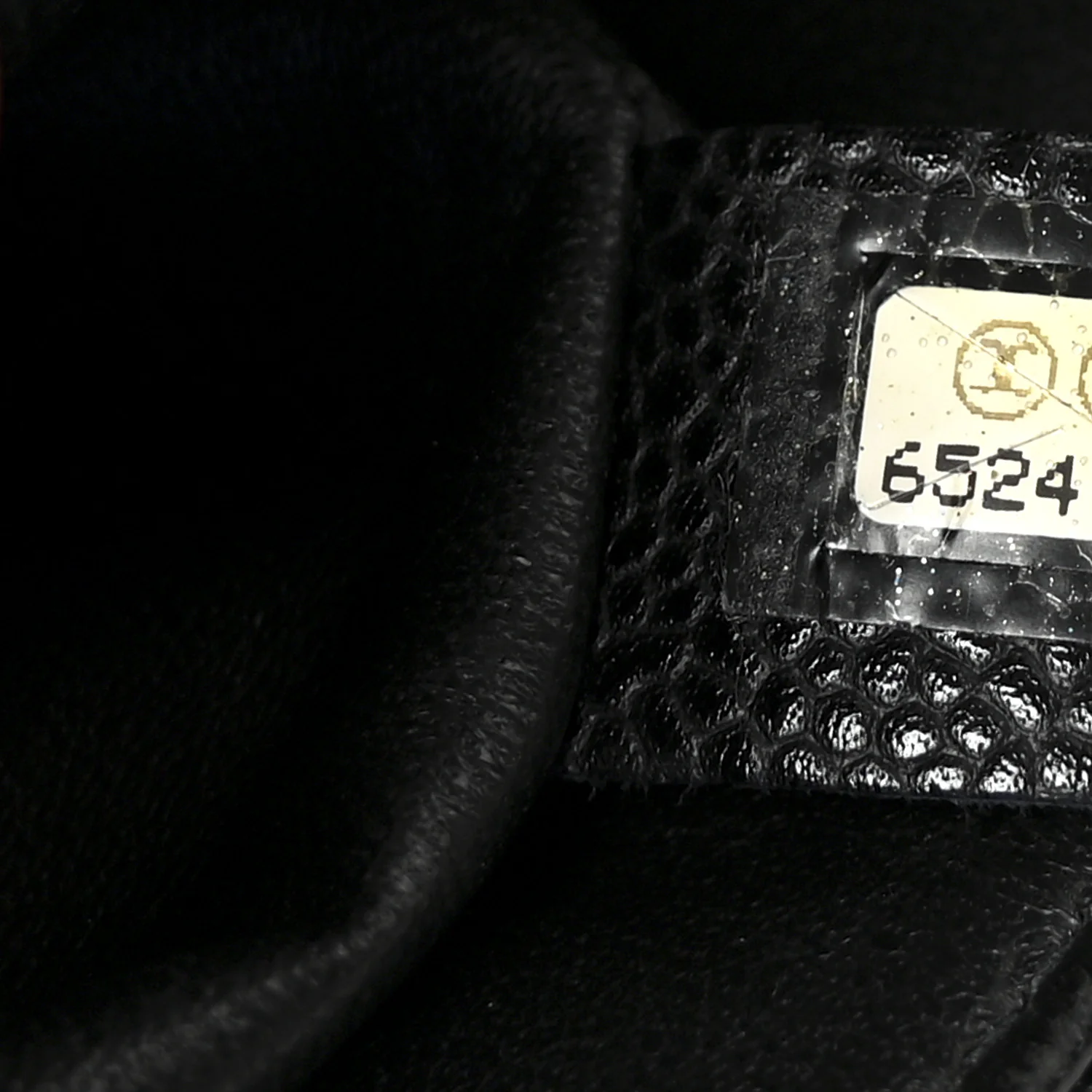 Caviar Quilted Jumbo Single Flap Black
