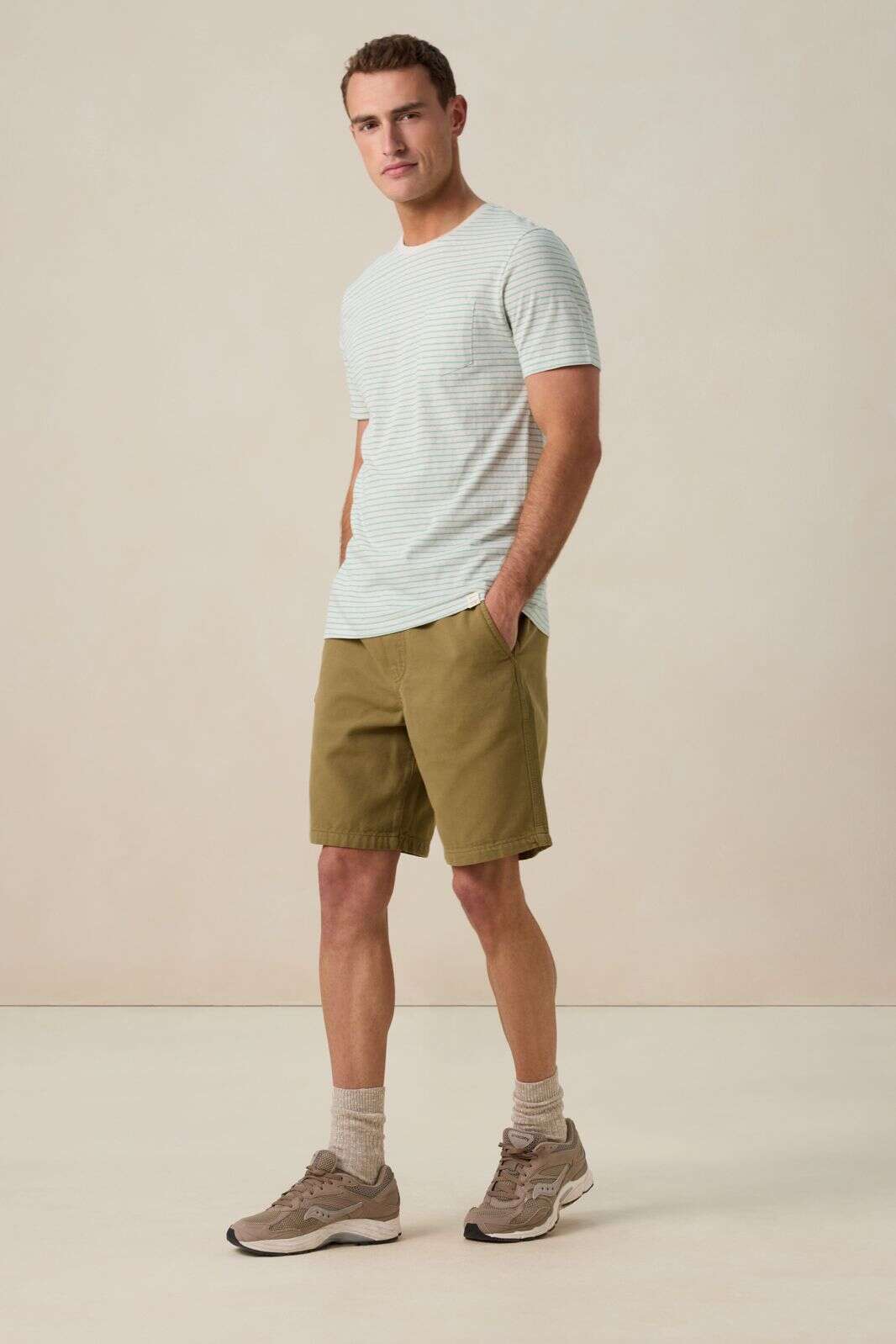 Groen gestreept t-shirt