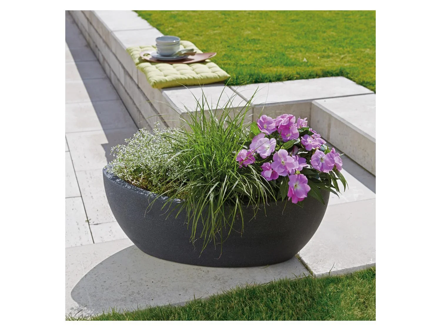 Scheurich Jardinire Wave Globe