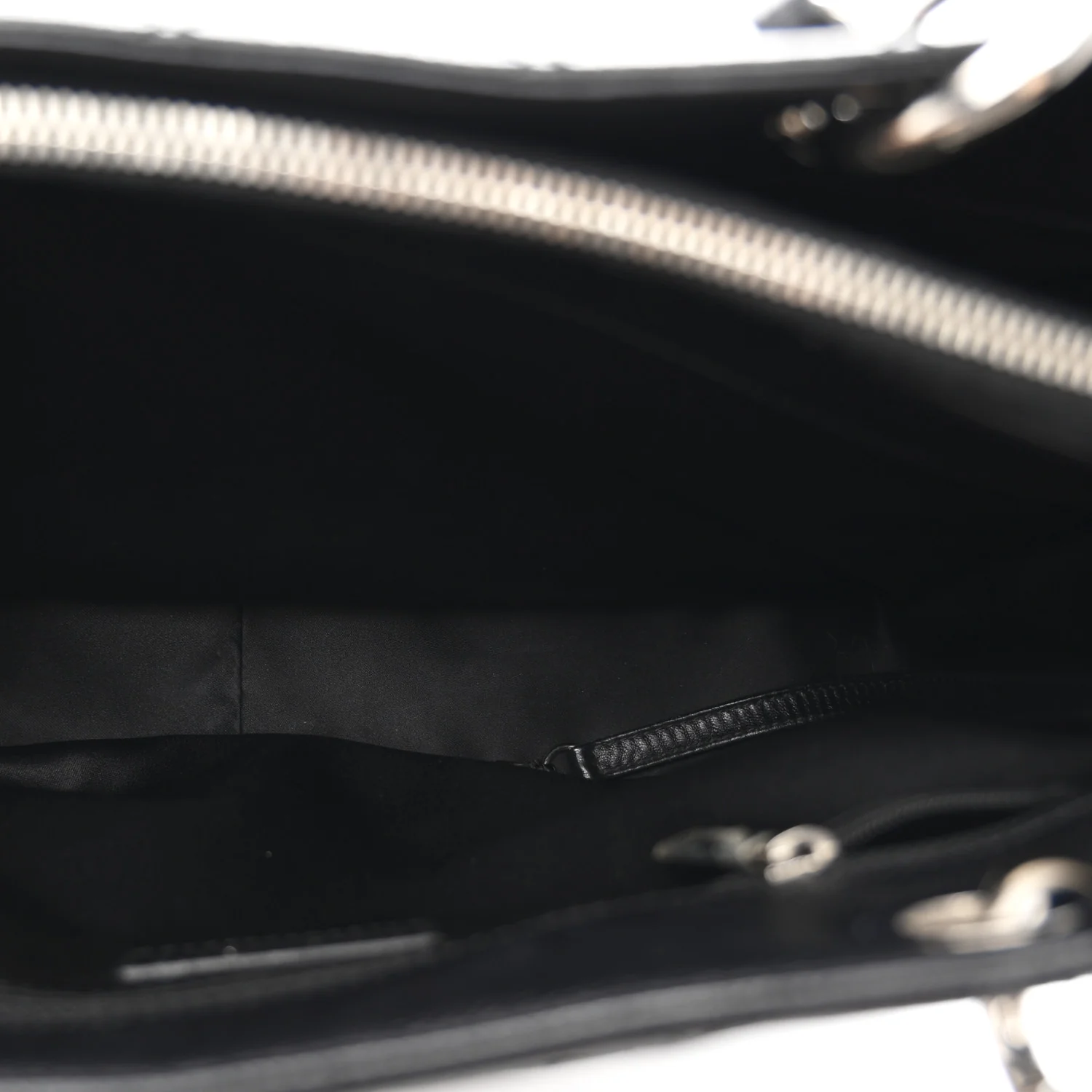 Caviar Quilted Grand Shopping Tote GST Black
