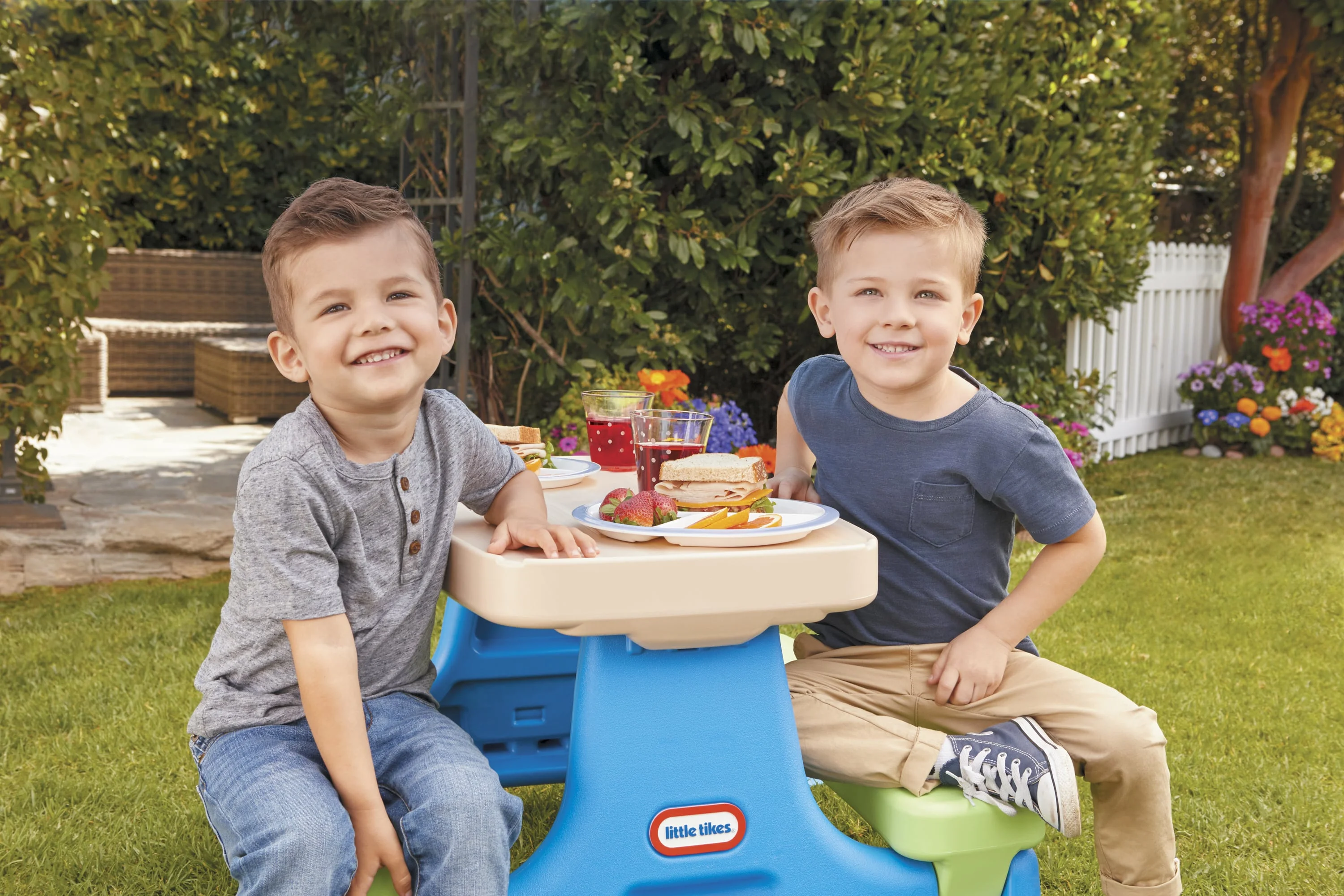 Easy Store Kids Durable Picnic Table with Umbrella, Indoor Outdoor, Ages 2+ - Image 5
