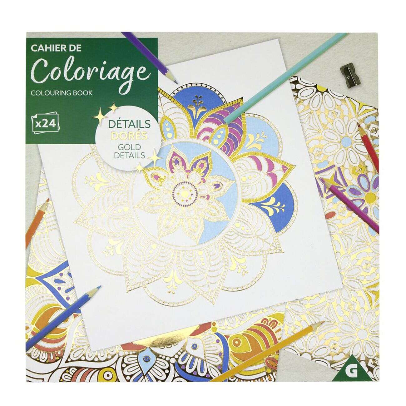 Cahier de coloriage 24 pages papier détails dorés