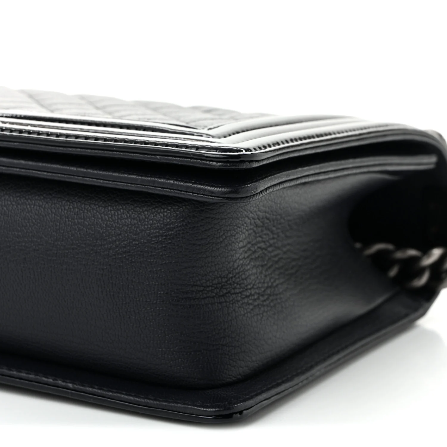 Goatskin Quilted Patent New Medium Duo Boy Flap Black