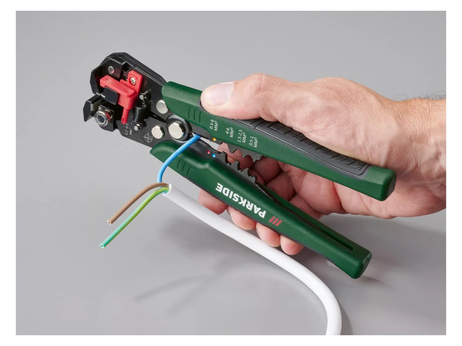 PARKSIDE Set de pince  dnuder et  sertir automatique, 231 pices