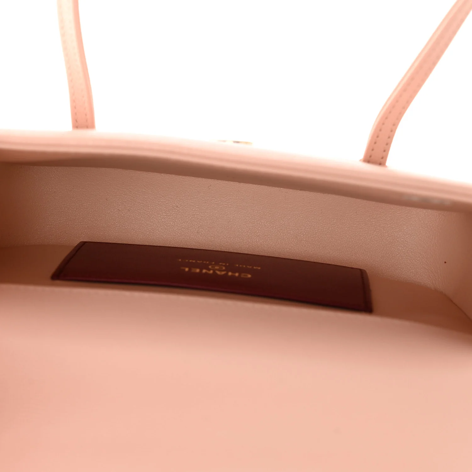 Shiny Caviar Mini Preppy Coco Shoulder Bag Light Pink