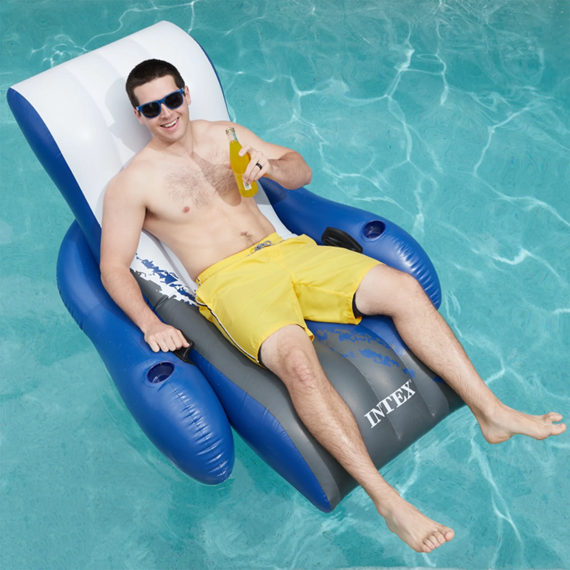 32ft x 16ft x 52in Ultra XTR Above Ground Pool, Floats (2 Pack), Inflatable Cooler - Image 5