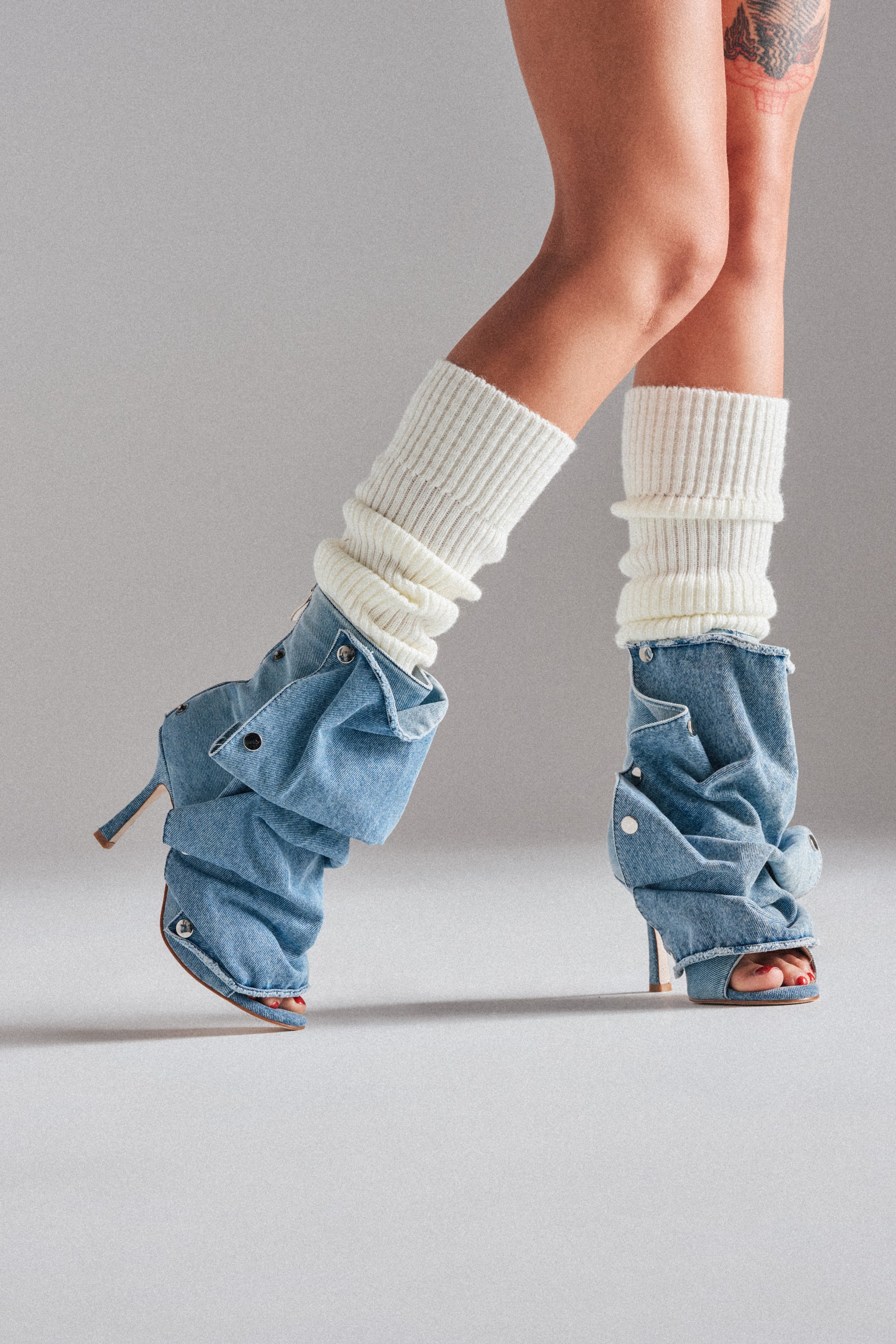 AZALEA WANG BIRD SONG DENIM OPEN TOE SNAP BOOTIE - Akira Store