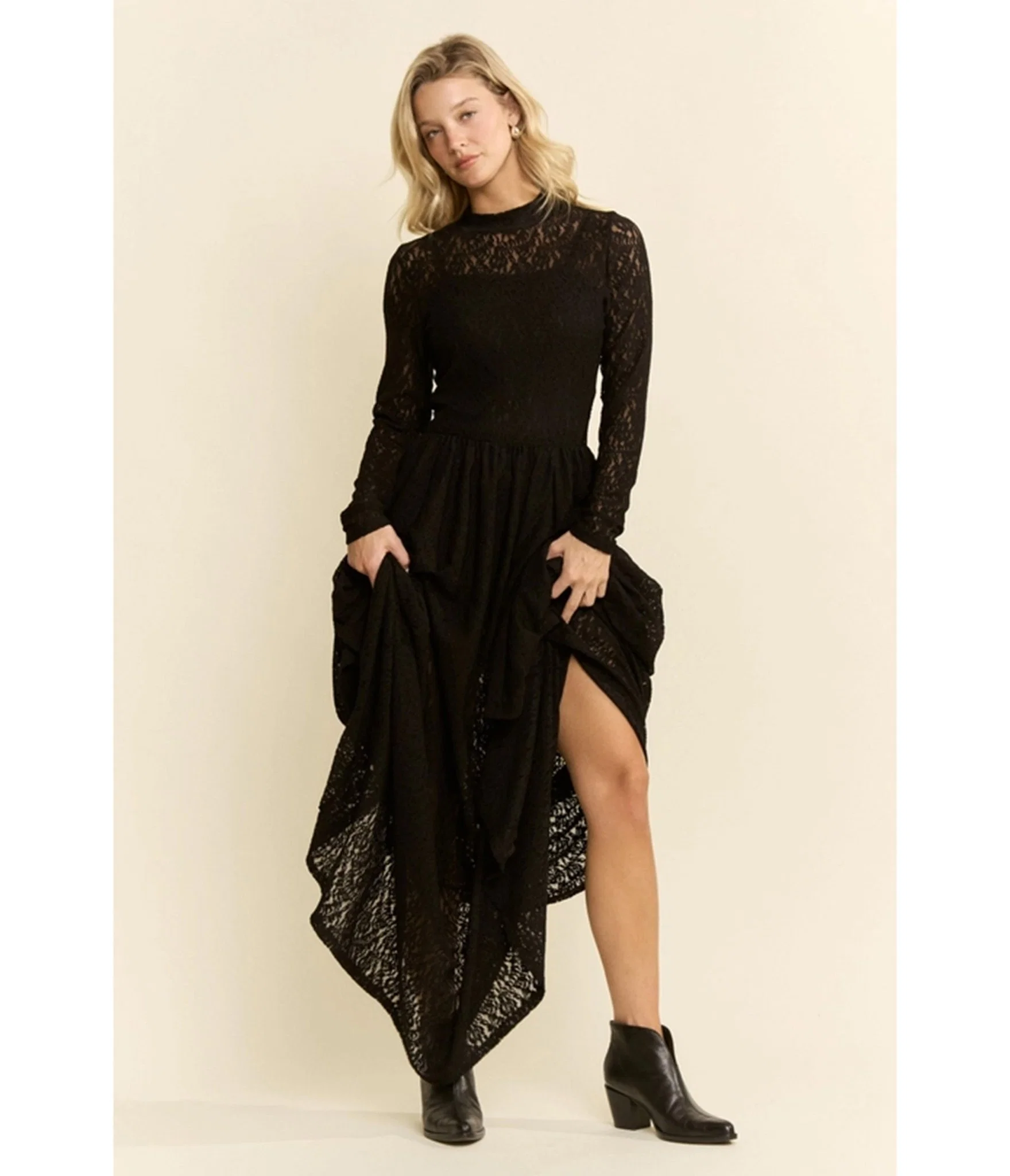 Black Lace Long Sleeve Maxi Dress