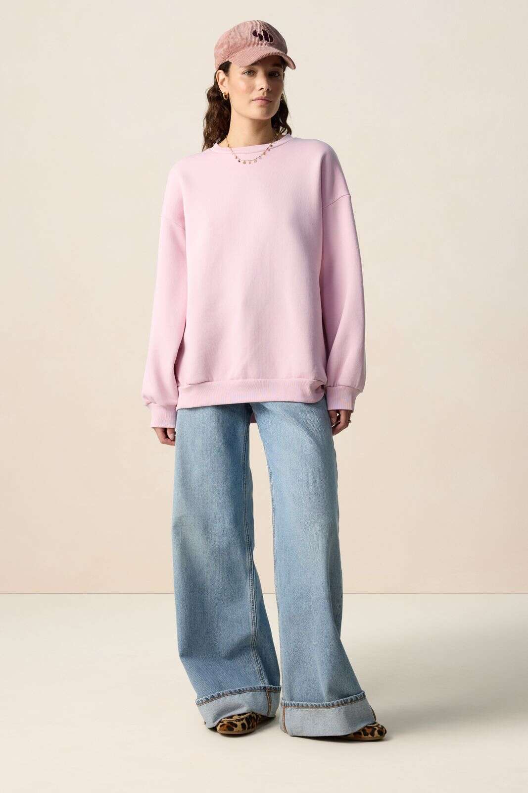 Lichtroze oversized sweater