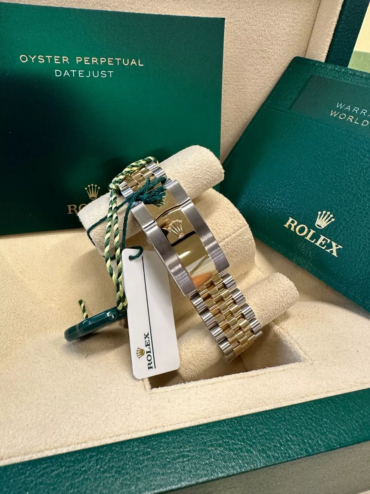 [Super Clone]RLX  Datejust 36mm 126233-0039 Champagne Fluted Motif Index Dial Jubilee Bracelet