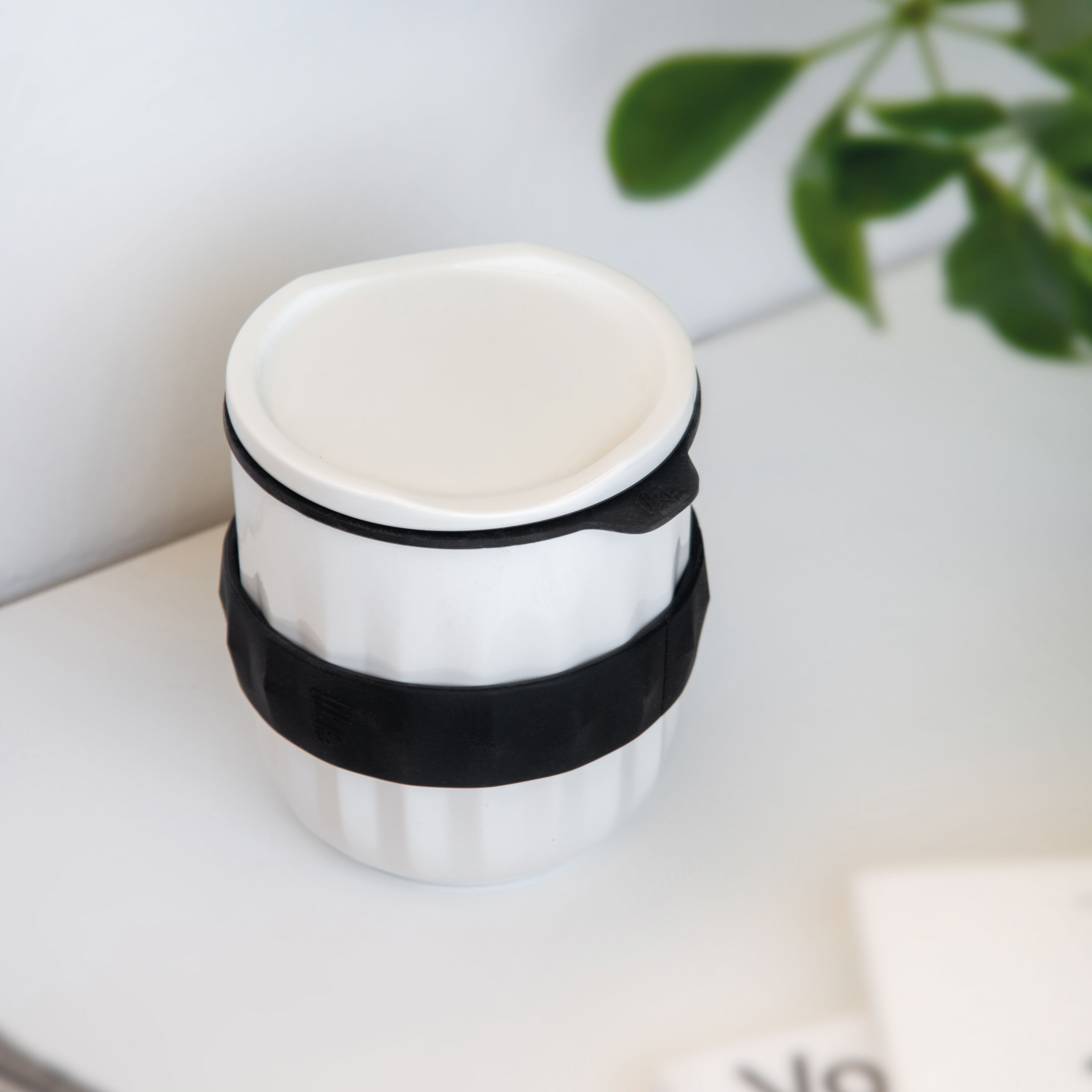 To Go Travel coffee mug - White, 9.9 oz