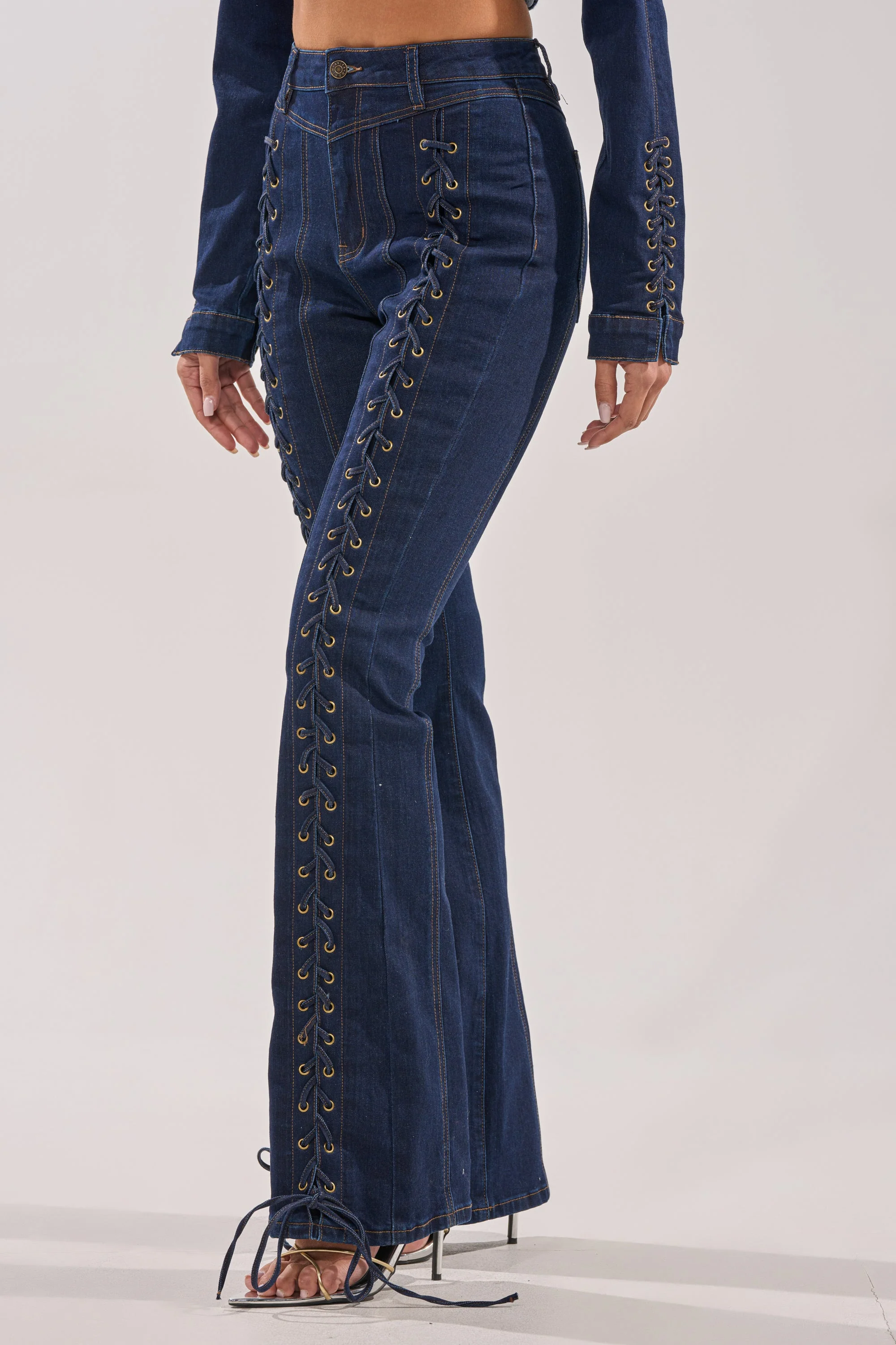 THATS ON ME FLARE DENIM PANT - Akira Store