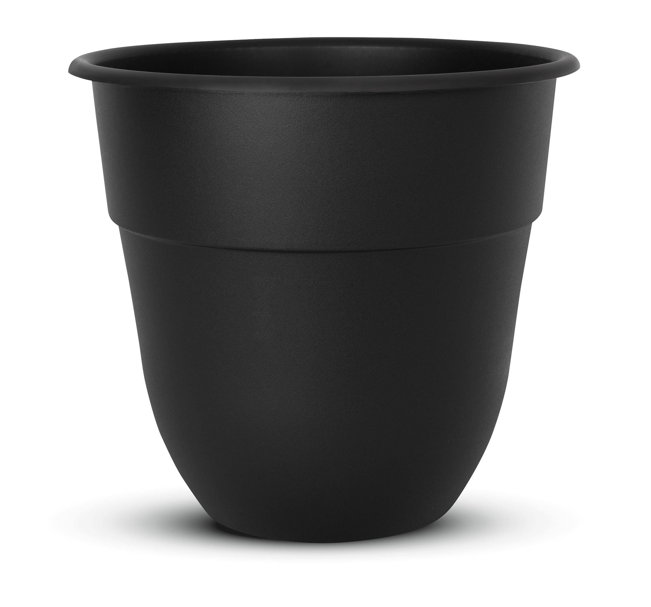 Suncast 15-inch Indoor/Outdoor Resin Flower Planter, Black